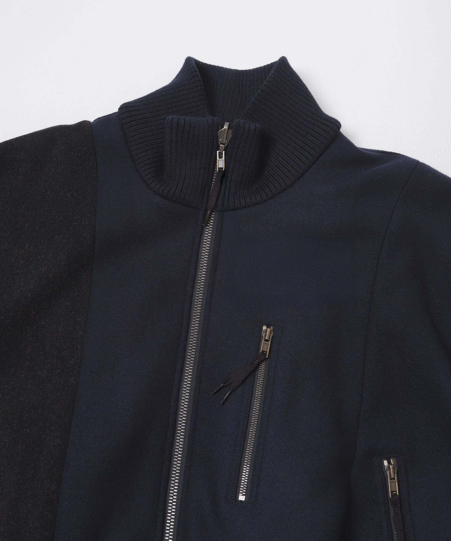 961 BLACK