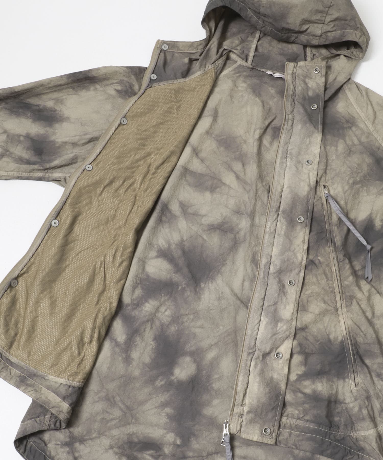 Beige Dye
