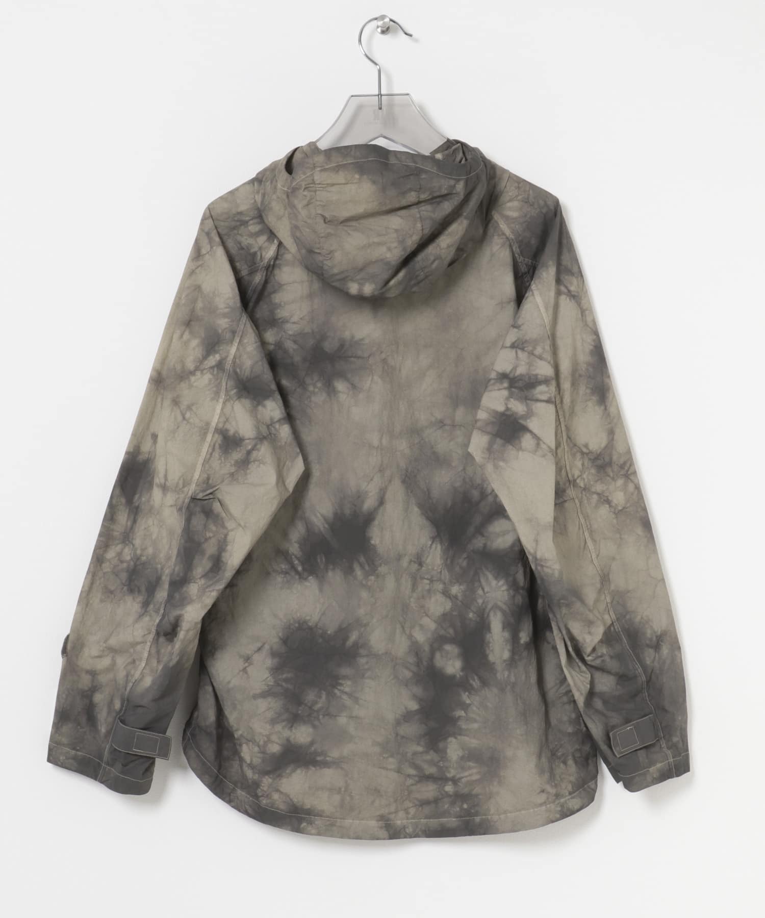 Beige Dye