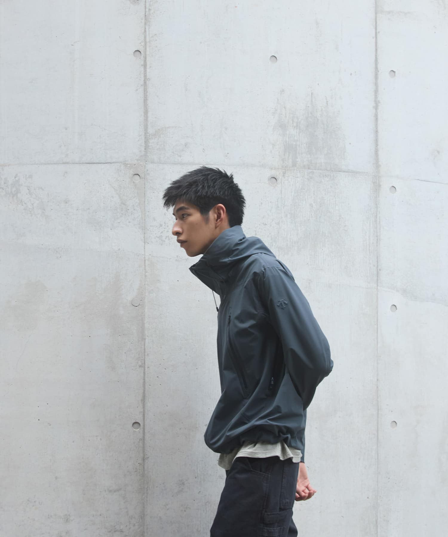 別注』Descente×URBAN RESEARCH CREAS(M CHARCOAL): アウター｜URBAN