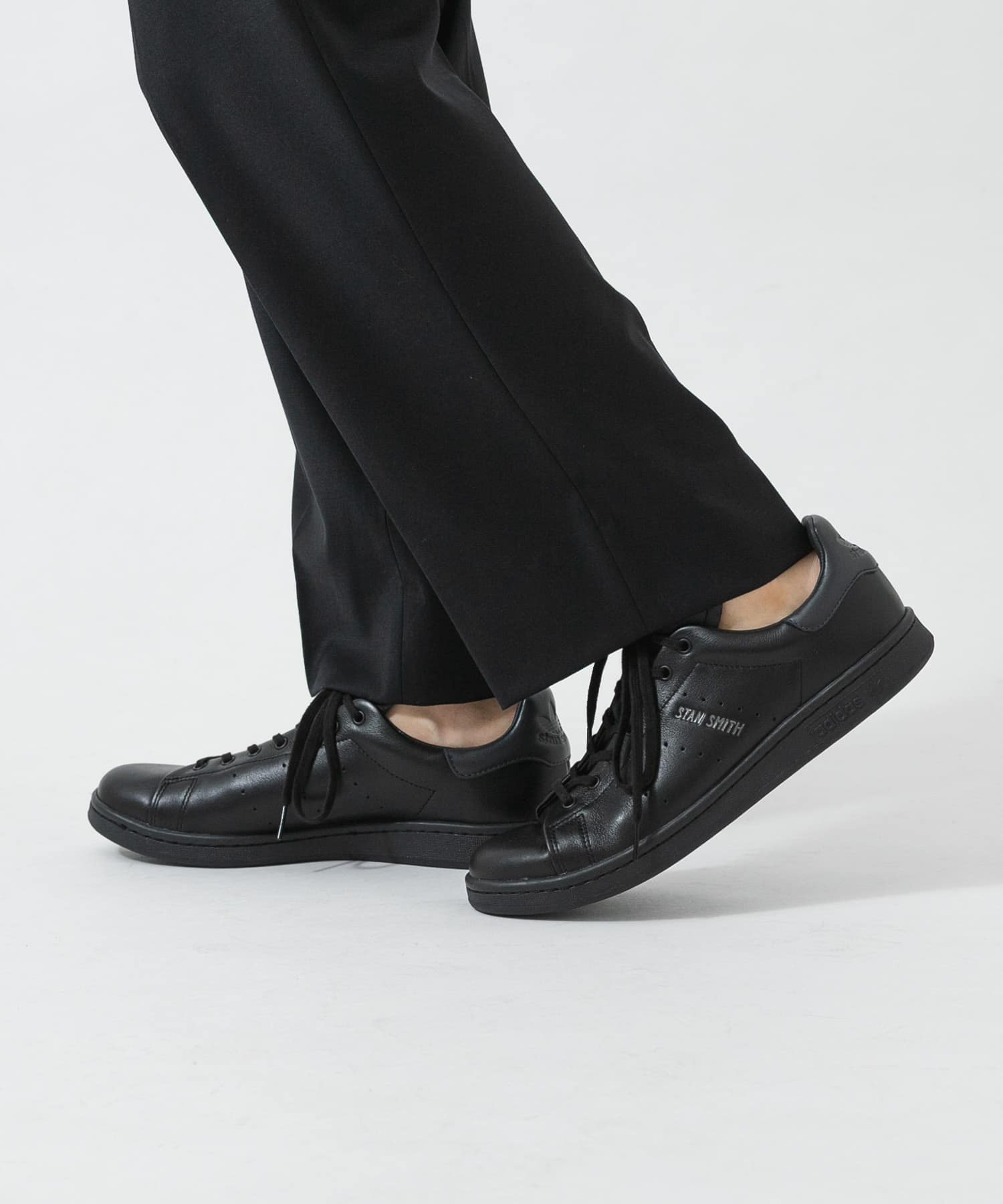 adidas STAN SMITH LUX(26 CORE BLACK): シューズ｜URBAN RESEARCH公式