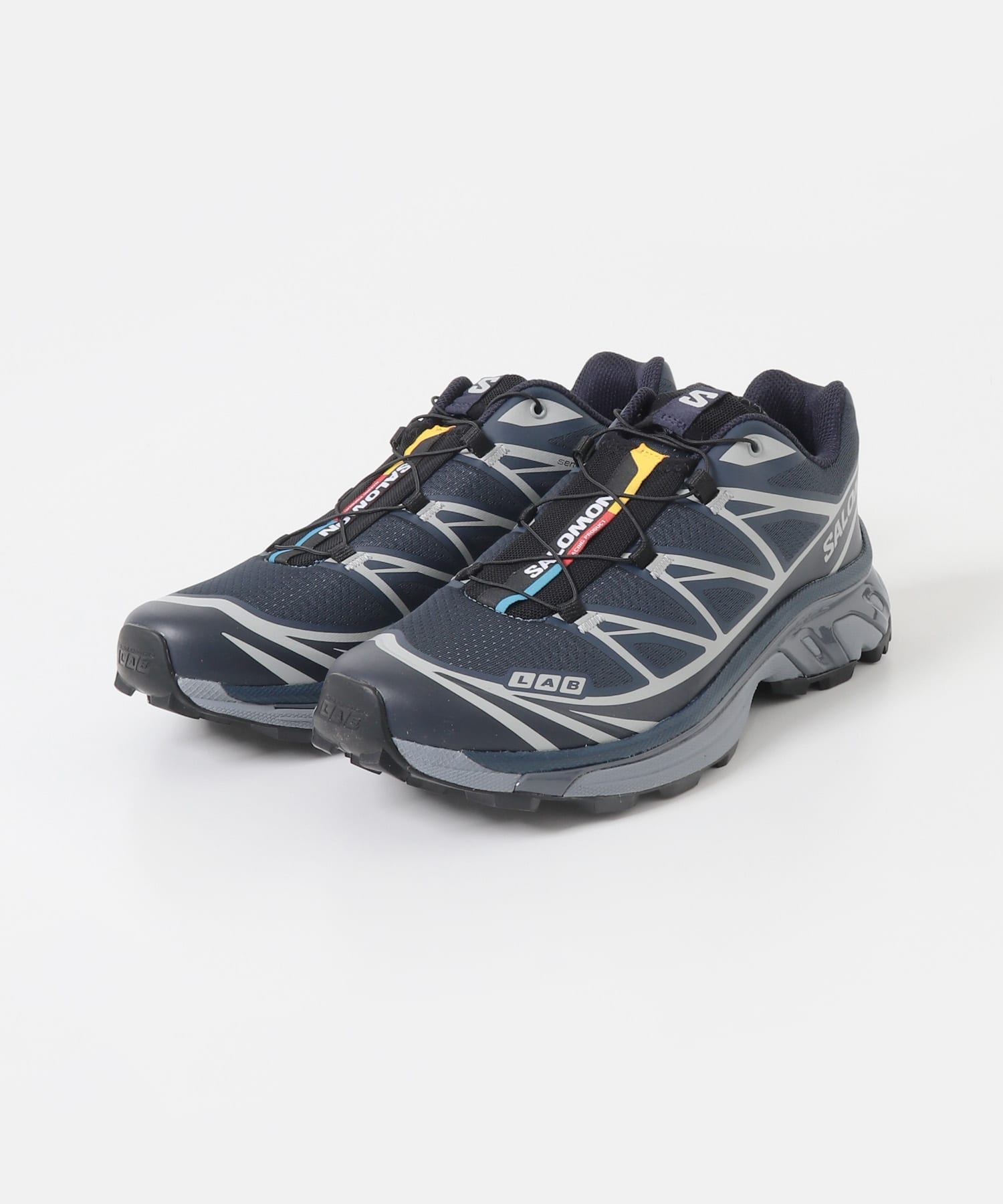 SALOMON　XT-6
