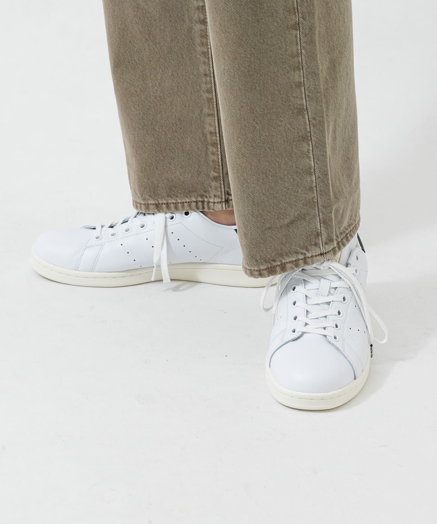 WTWR WHITE
