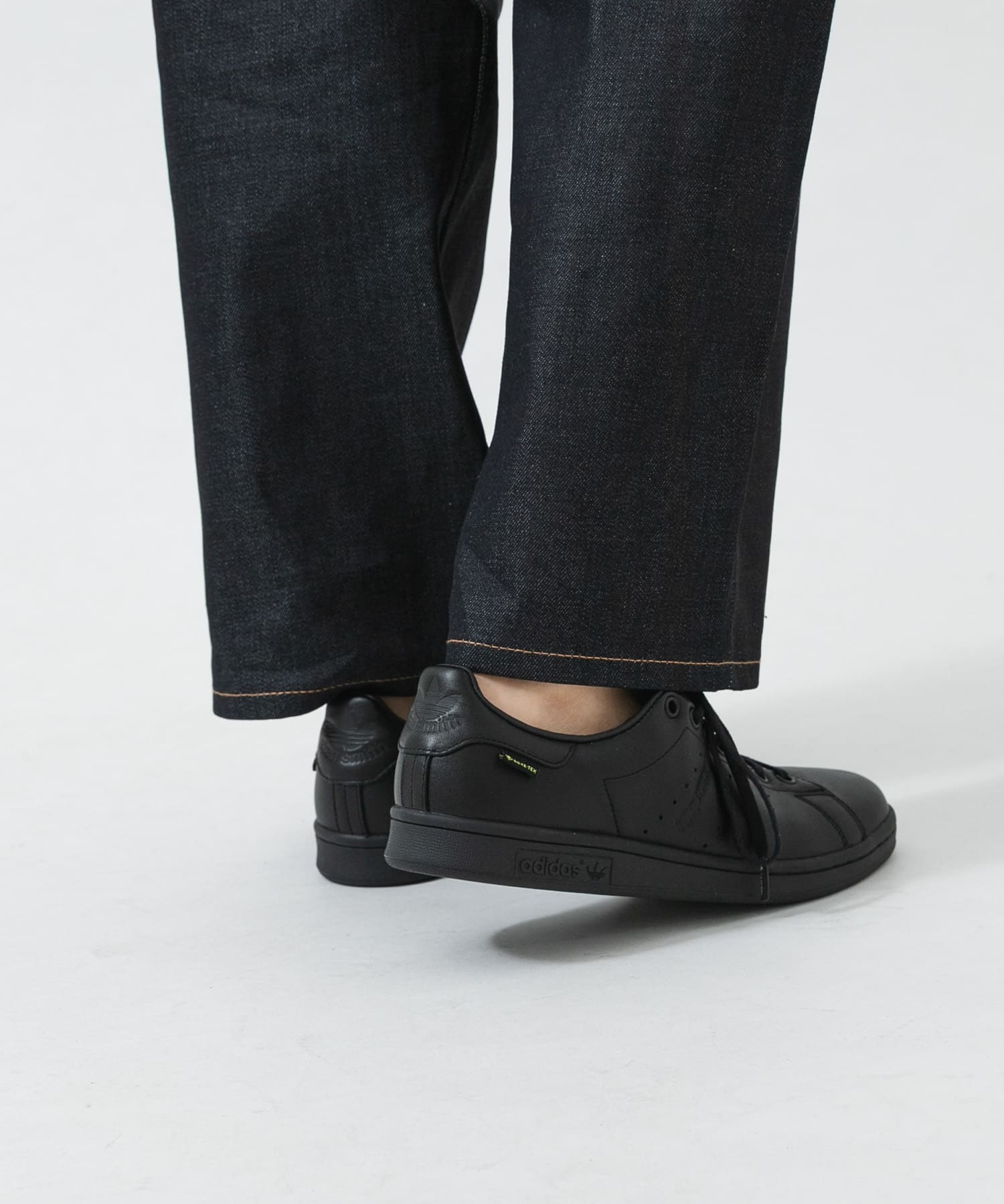 adidas STAN SMITH GTX(26 CORE BLACK): シューズ｜URBAN RESEARCH公式