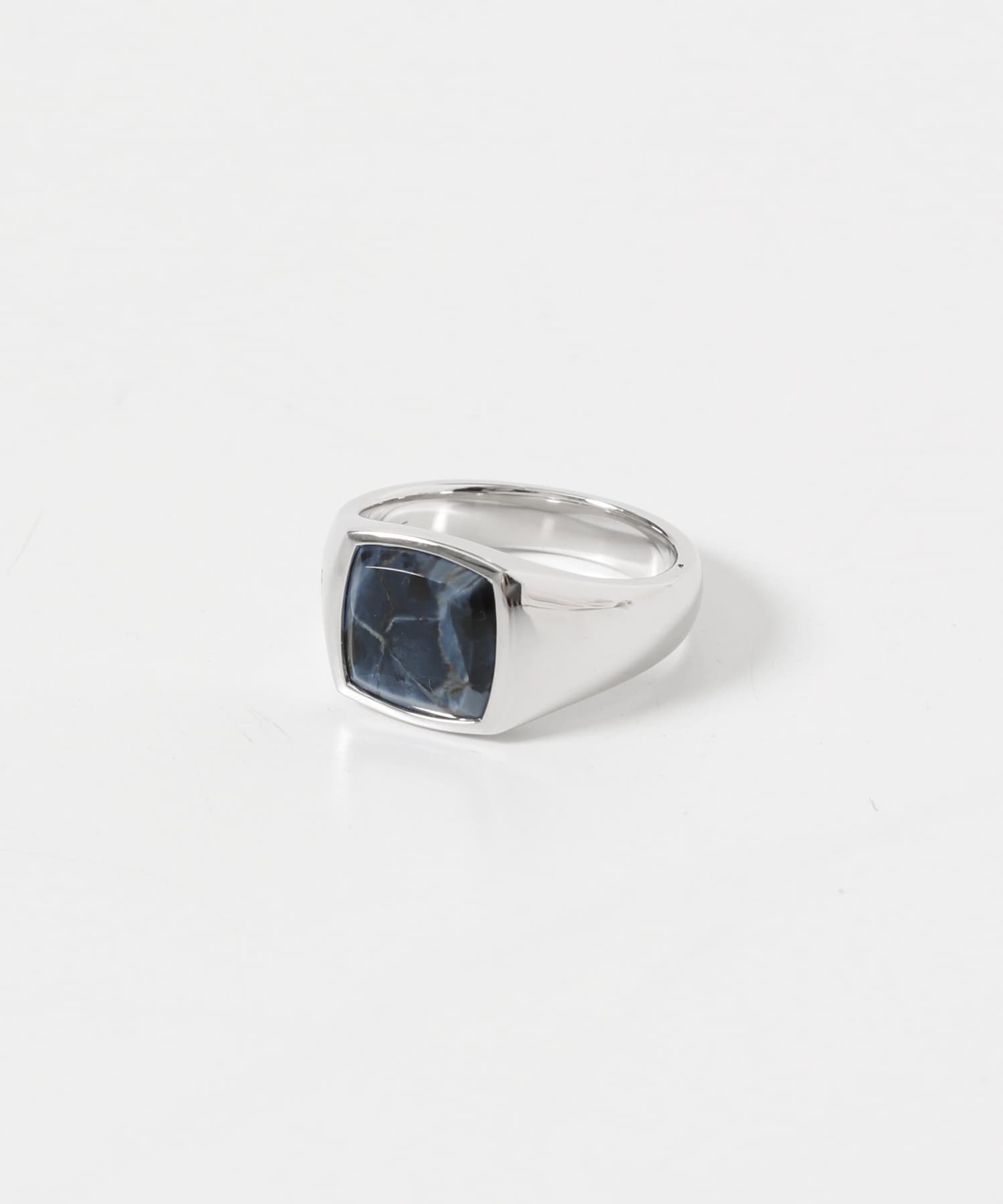 XOLO SIGNET RING WITH HAIR LINE(L SILVER): アクセサリー｜URBAN
