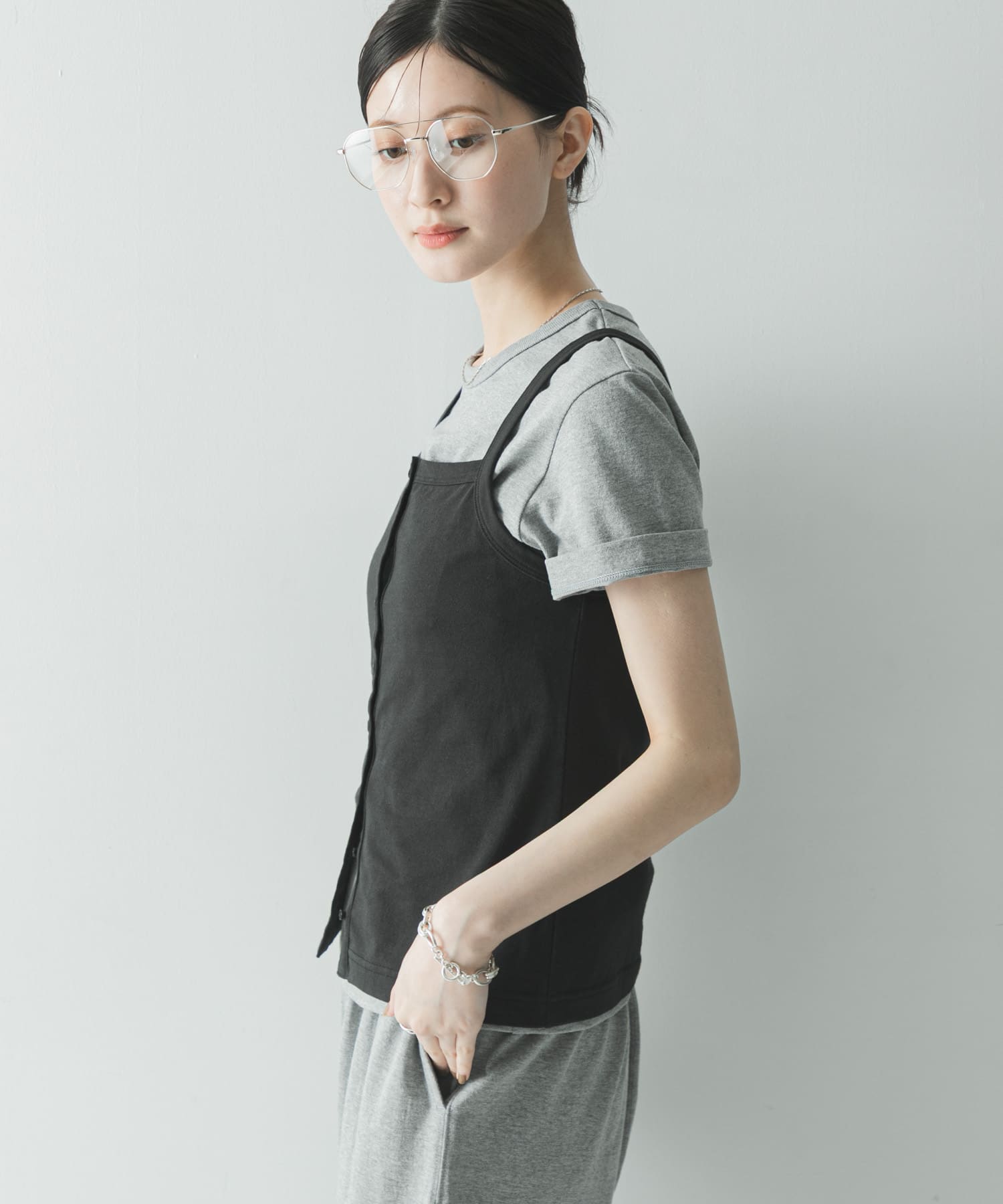 杢GREY