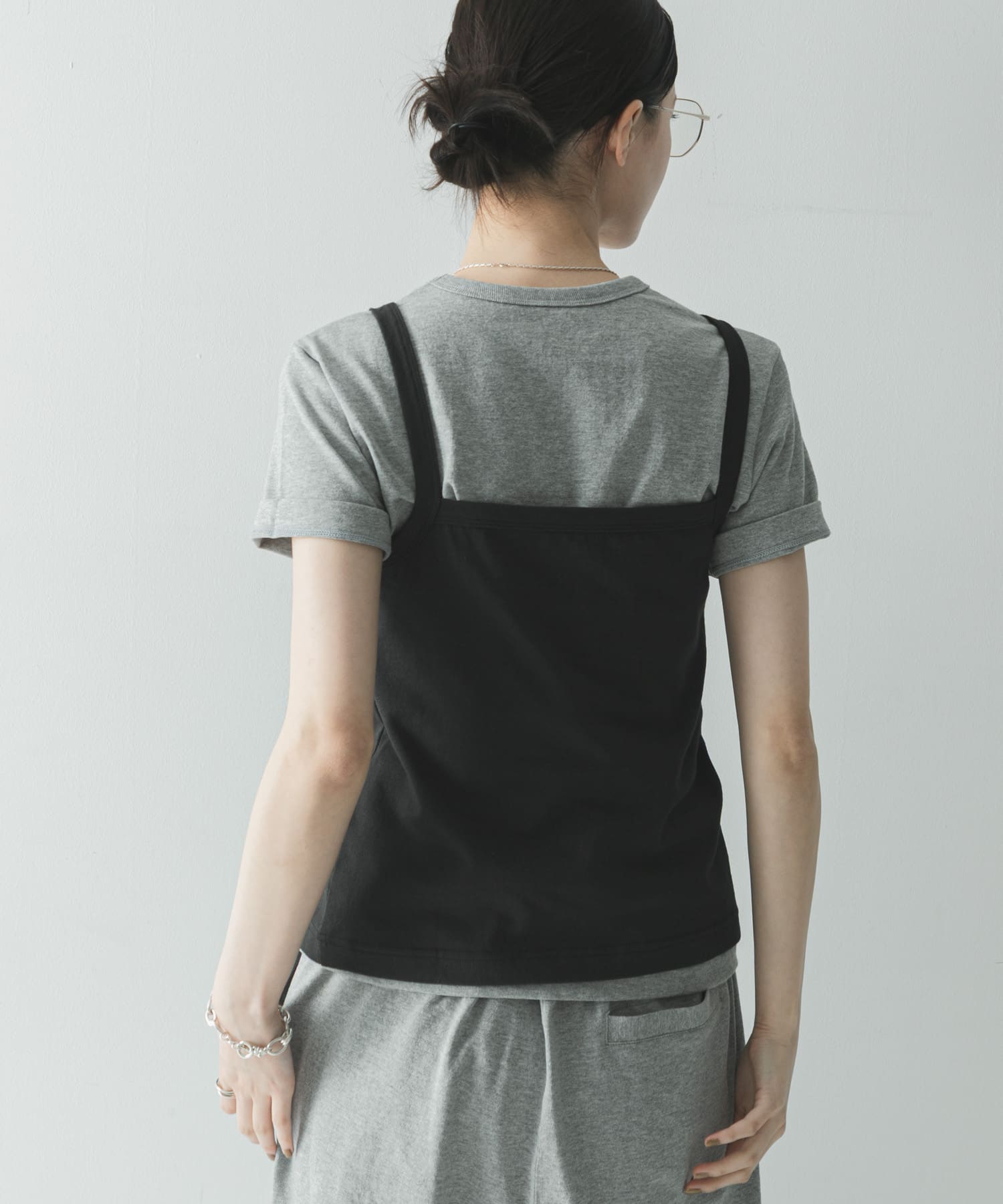 杢GREY