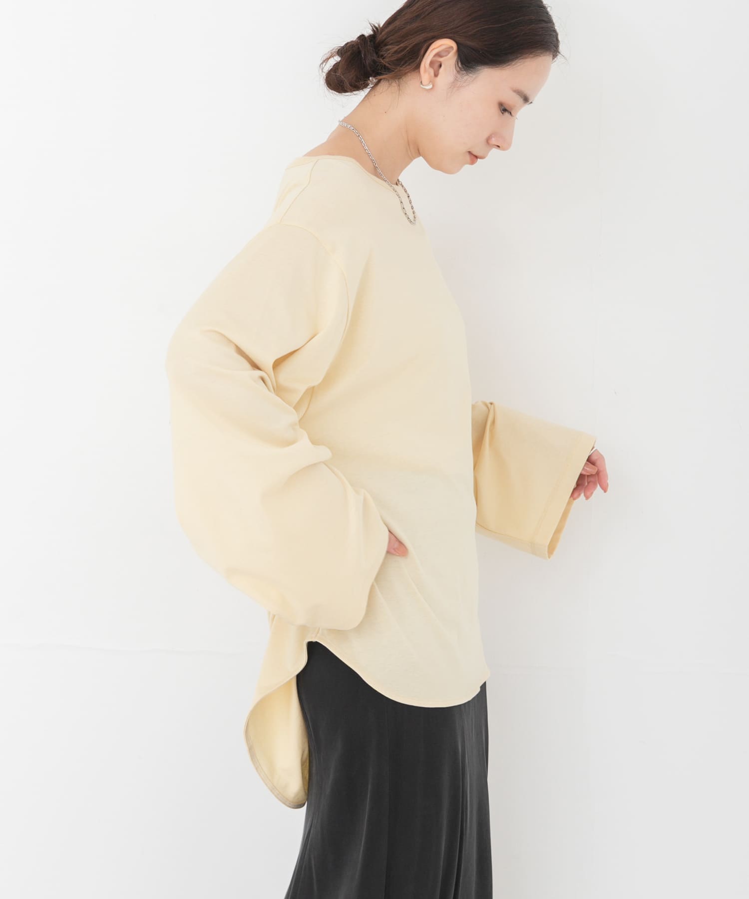 LT YELLOW