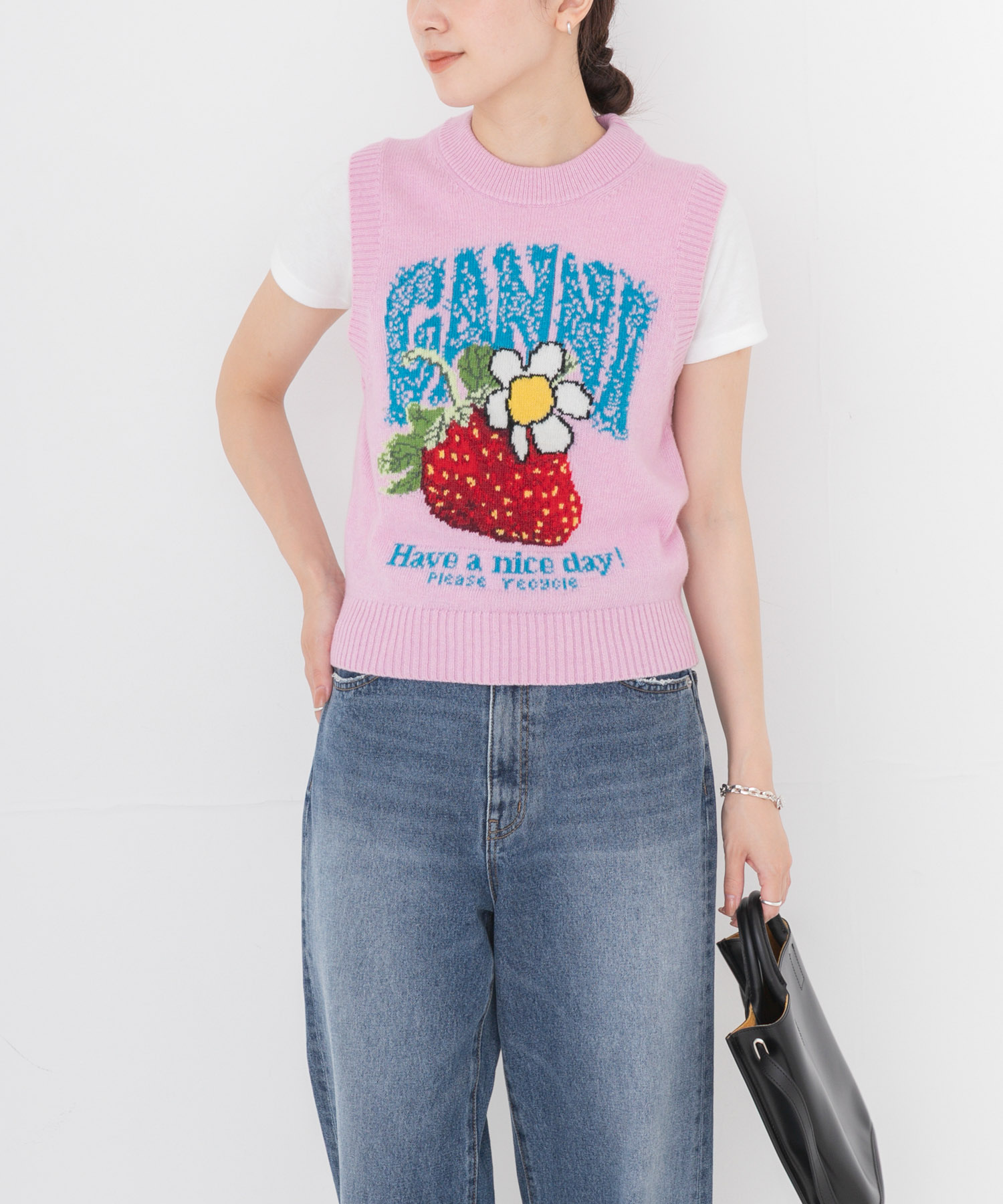 GANNI　GRAPHIC WOOL VEST