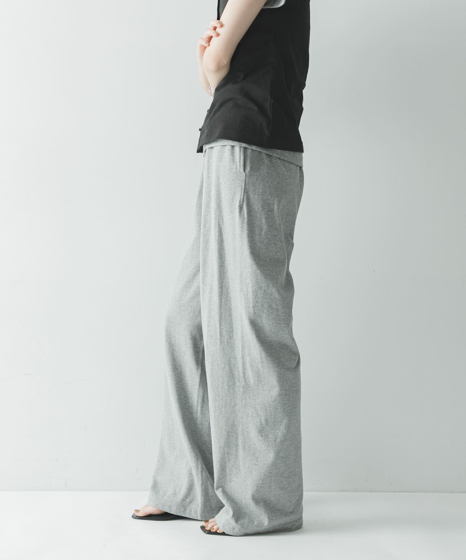 杢GREY