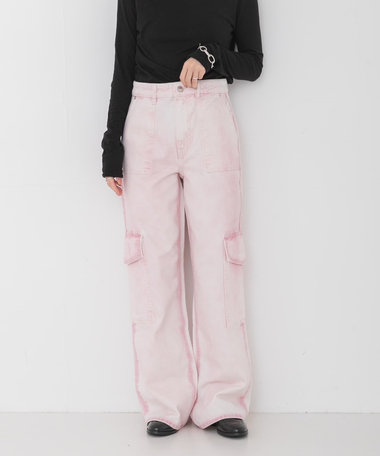 PALE LILAC