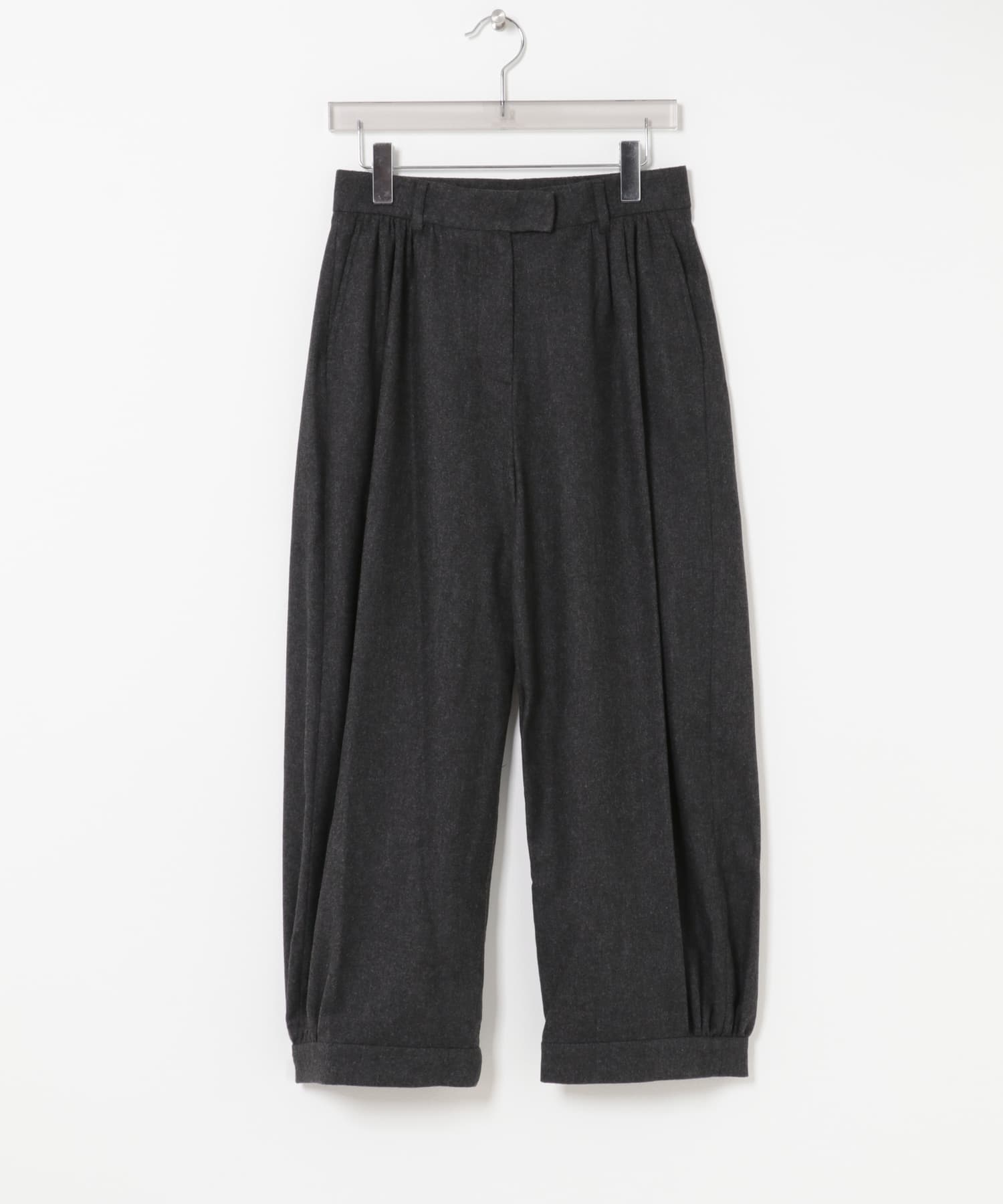 AMOMENTO　WOOL SHIRRING PANTS CHARCOAL 0