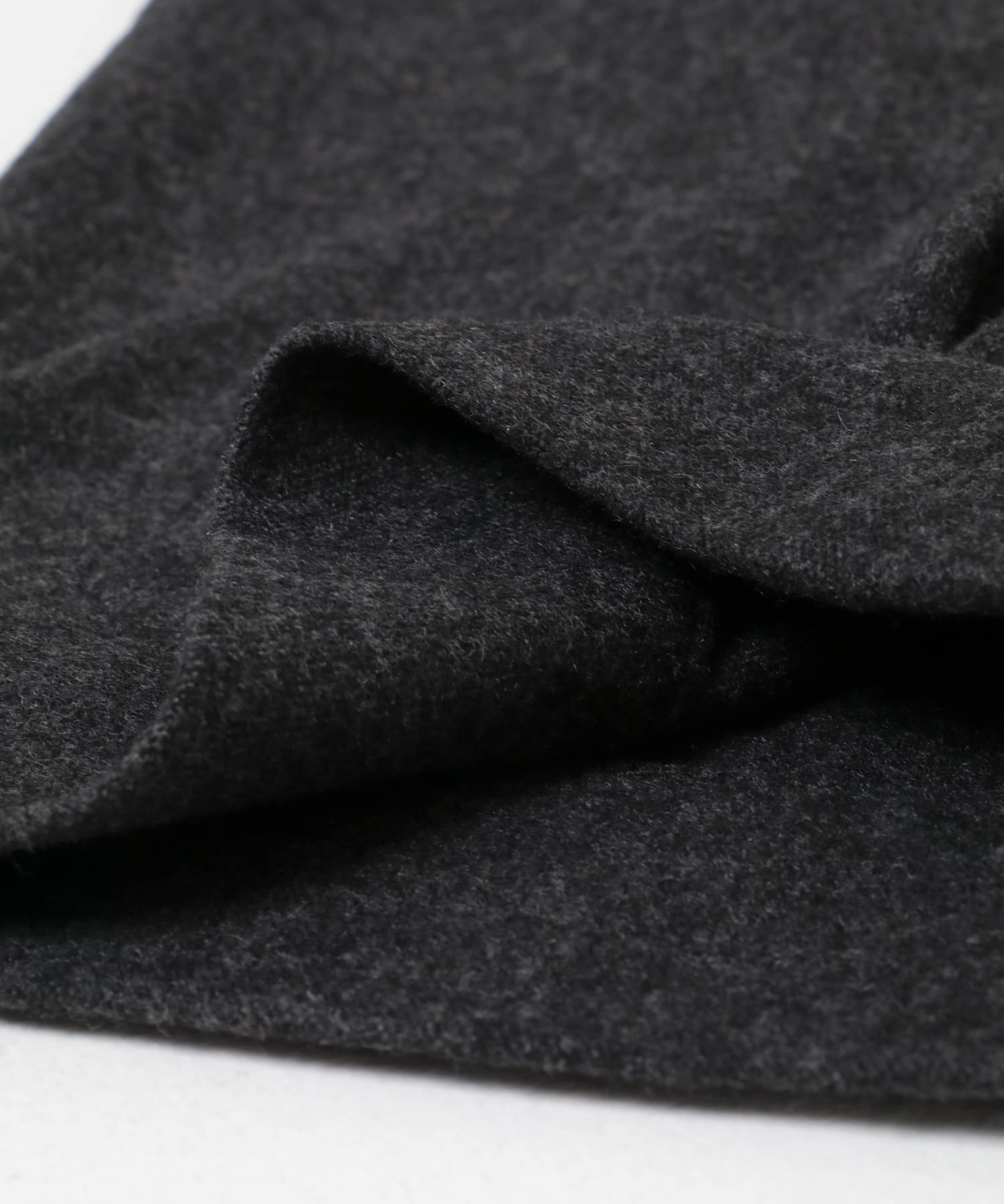 AMOMENTO　WOOL SHIRRING PANTS CHARCOAL 0