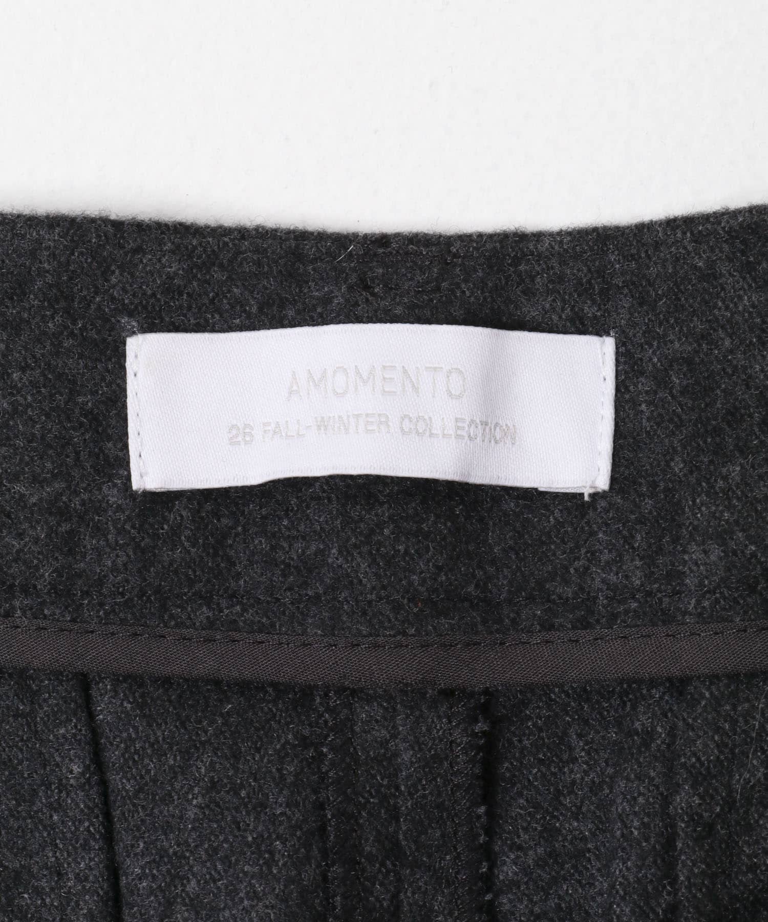 AMOMENTO　WOOL SHIRRING PANTS CHARCOAL 0