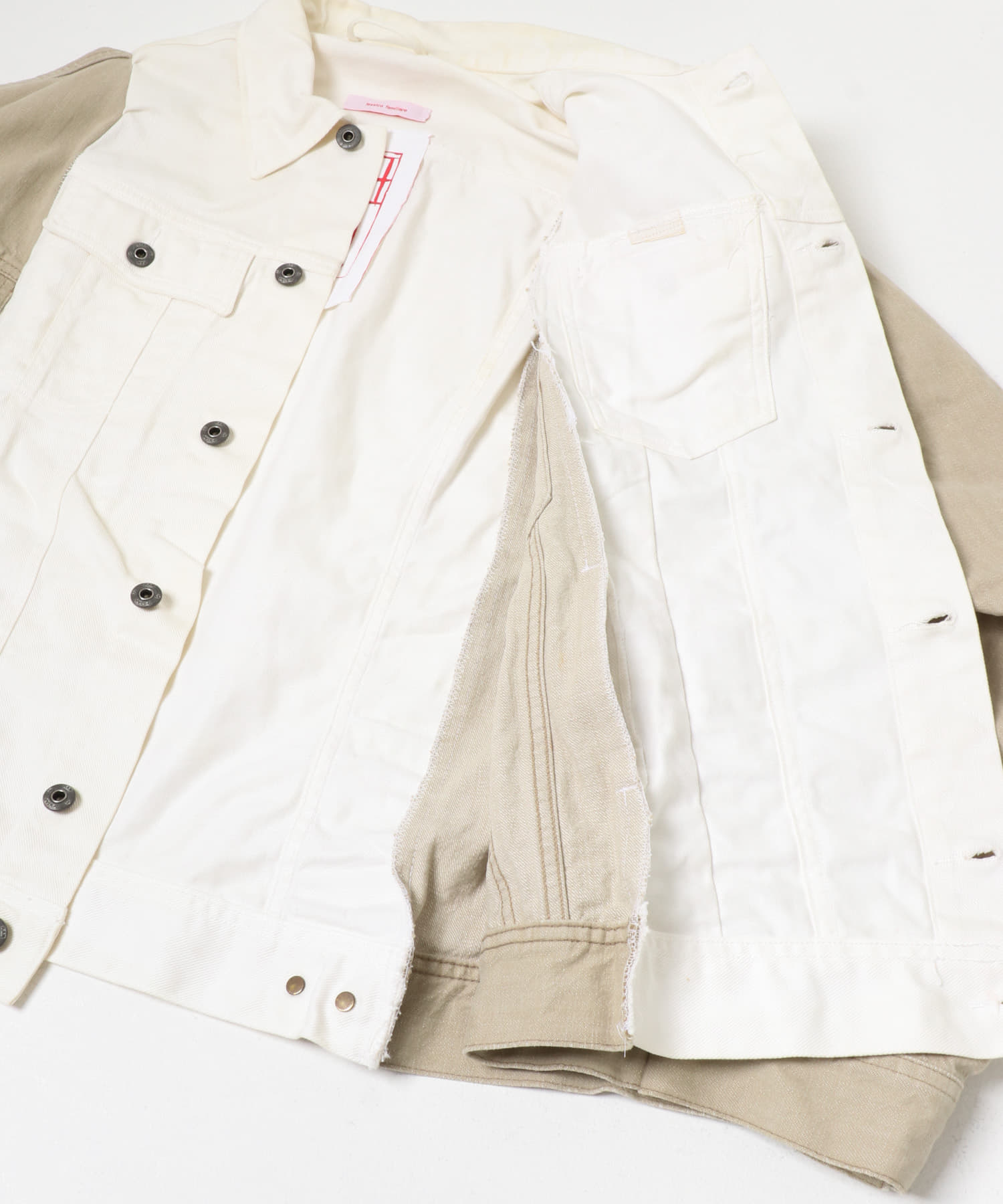 WHITEBEIGE