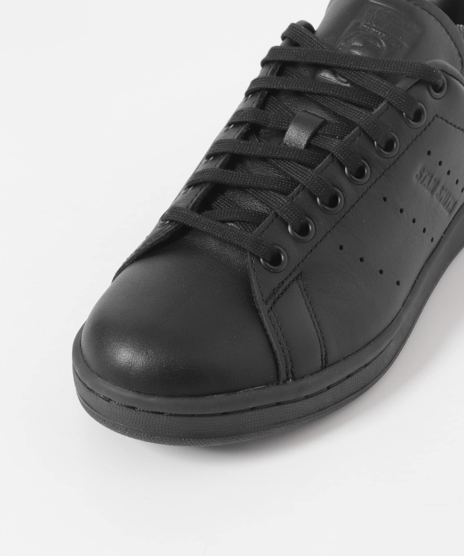 CORE BLACK