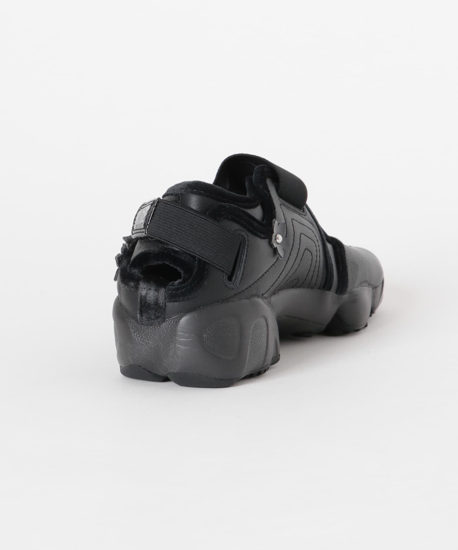 NIKE　Air Rift BLACK 23