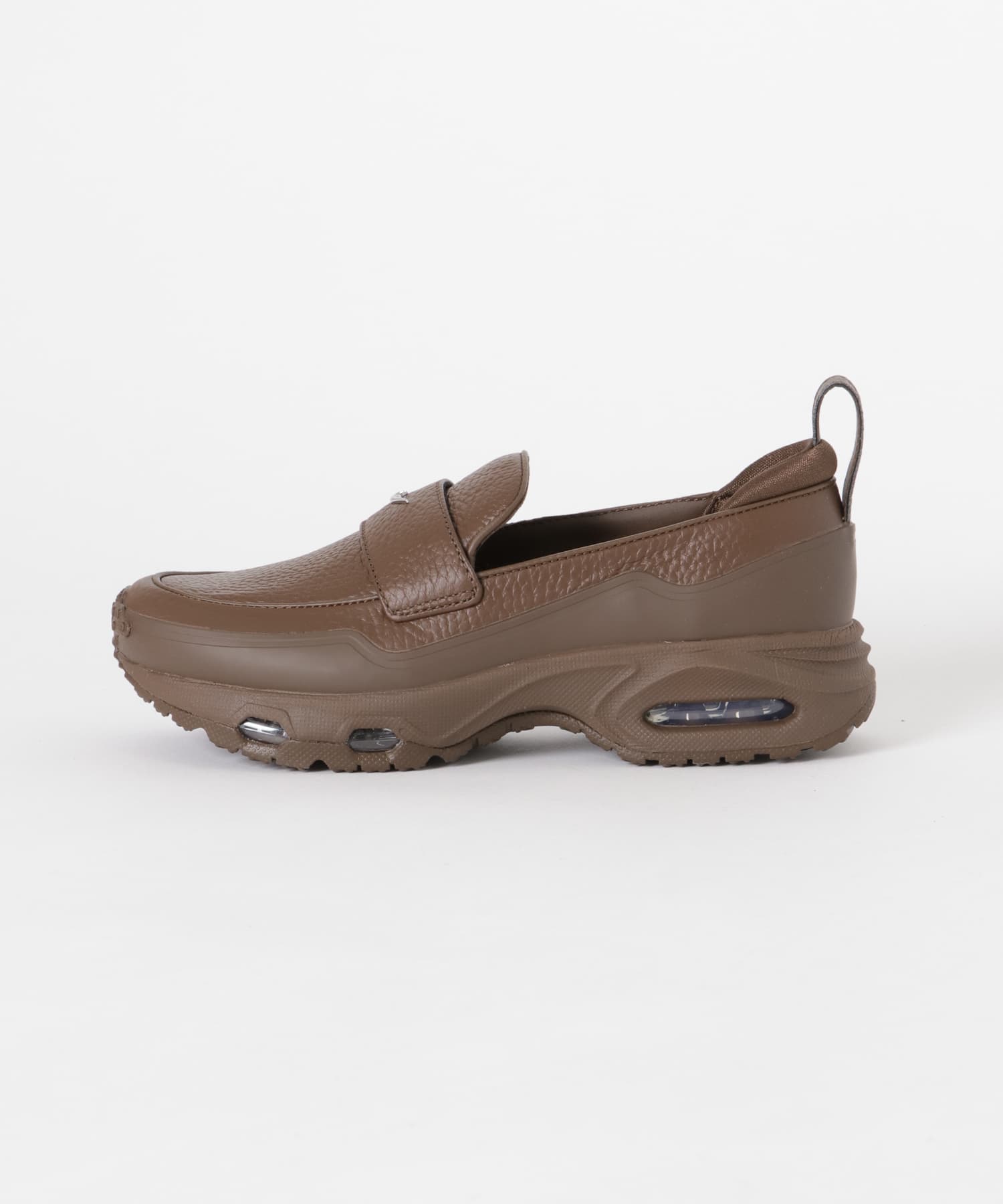 NIKE　エア マックス フェノメナ