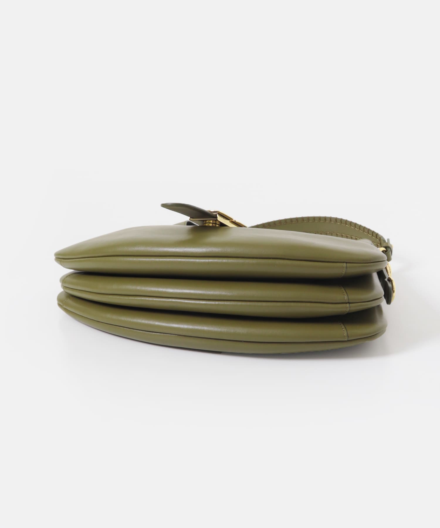 M OLIVE