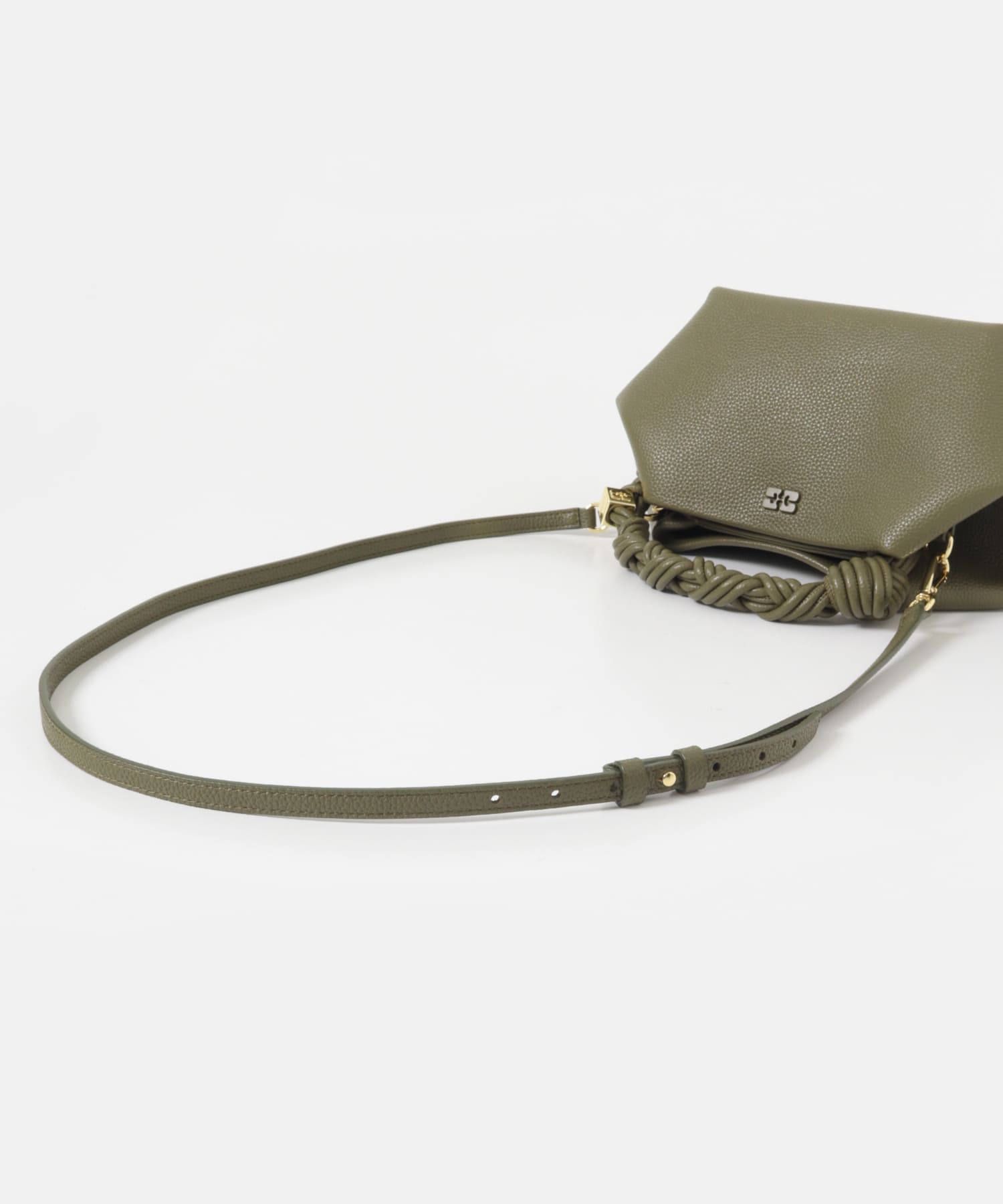 M OLIVE
