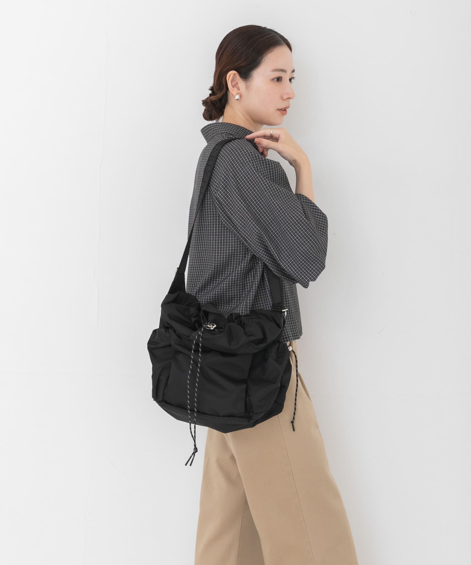 NOMADIS　SQUASH BLACK -