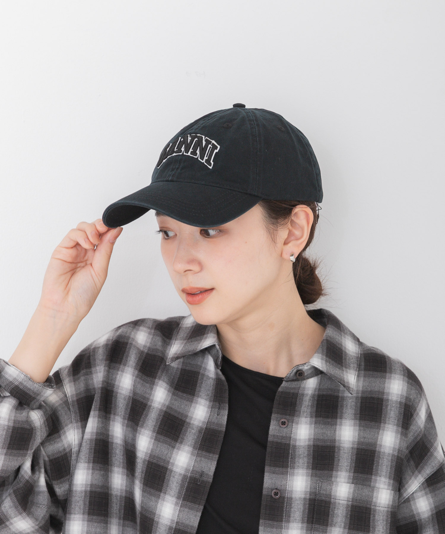 GANNI　WASHED COTTON CANVAS CAP