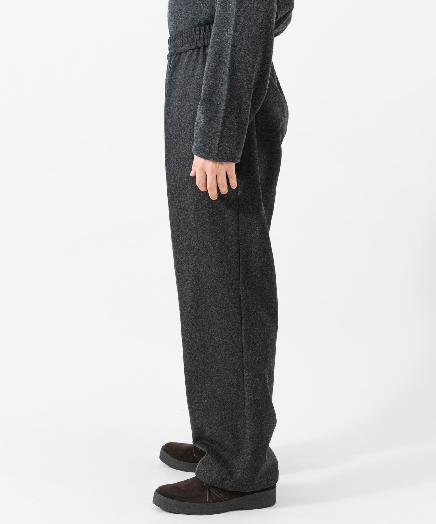 身長 : 172cm サイズ : 2