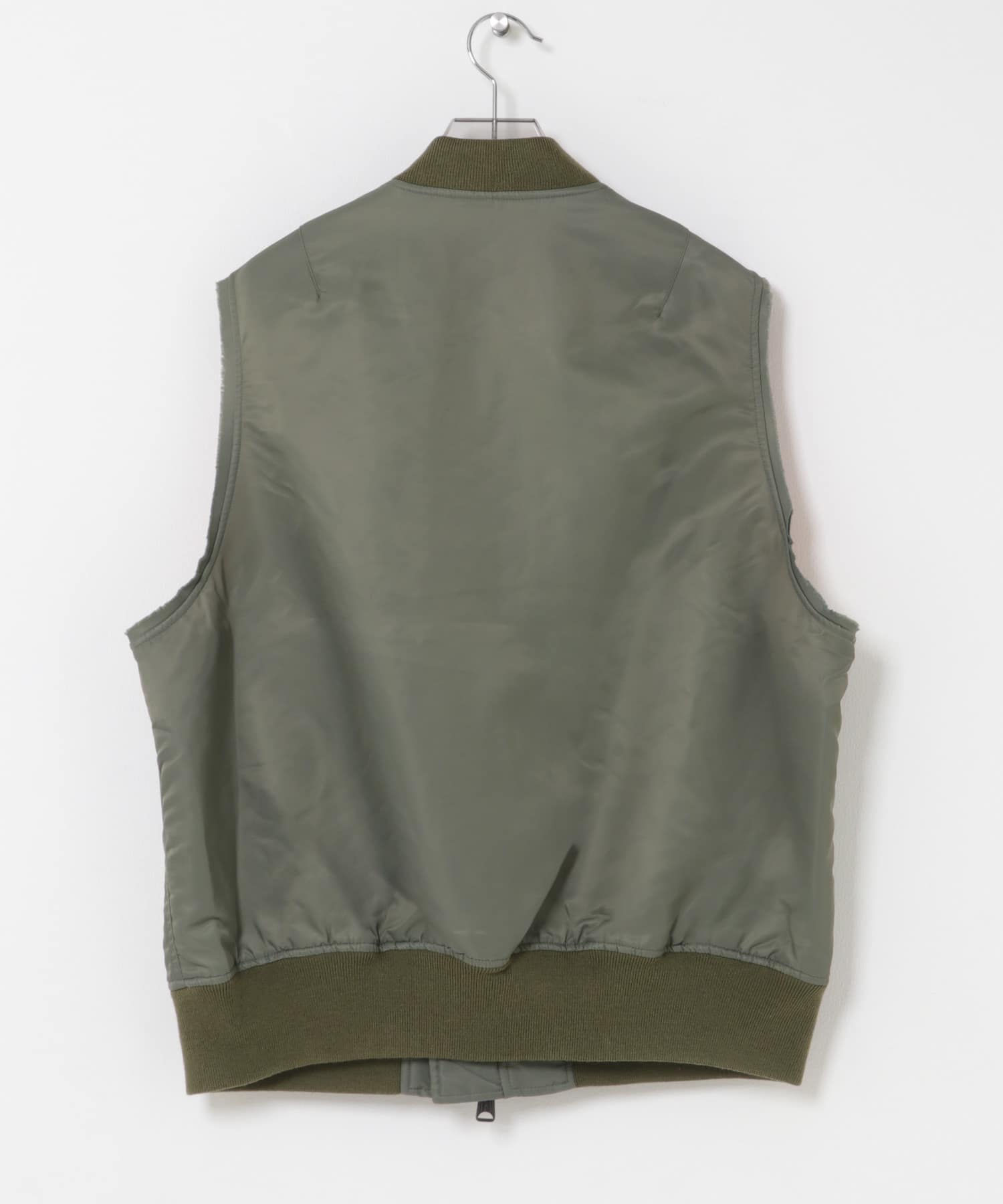 The DUFFER N NEPHEWS　CUT OFF FLIGHT VEST SAGE GREEN M