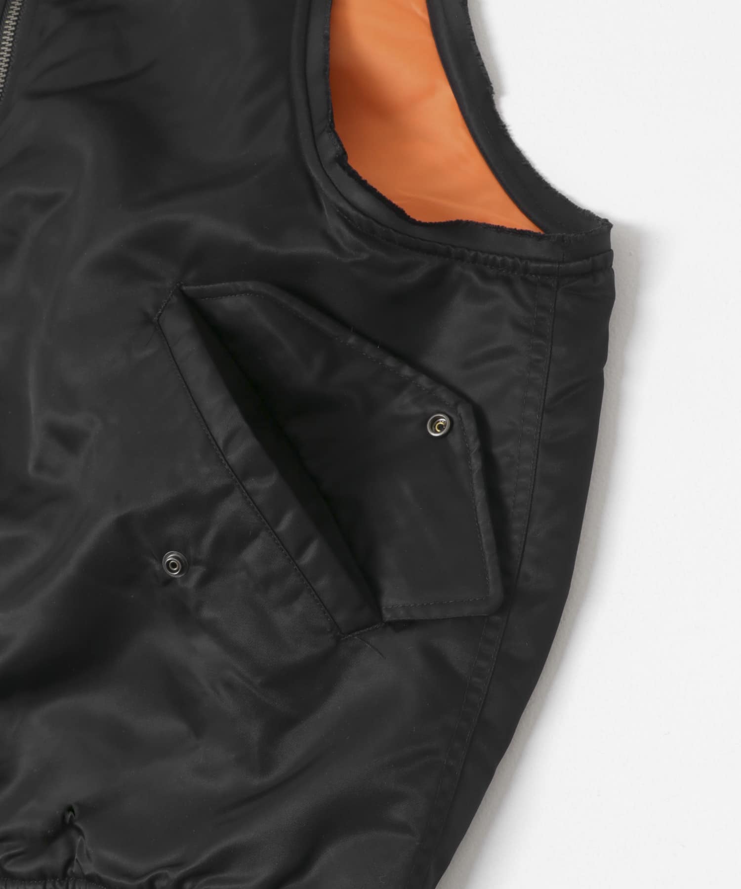 The DUFFER N NEPHEWS　CUT OFF FLIGHT VEST BLACK M