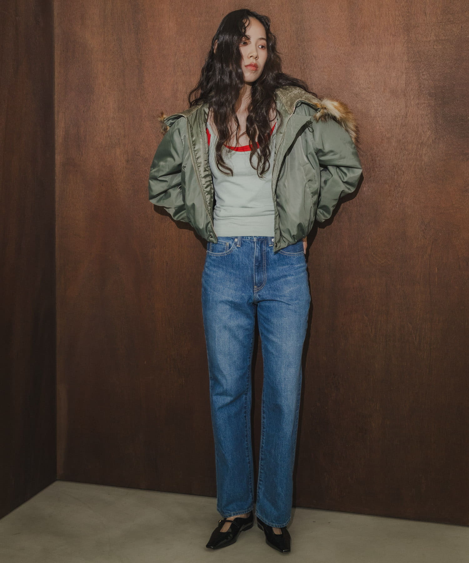 KHAKI