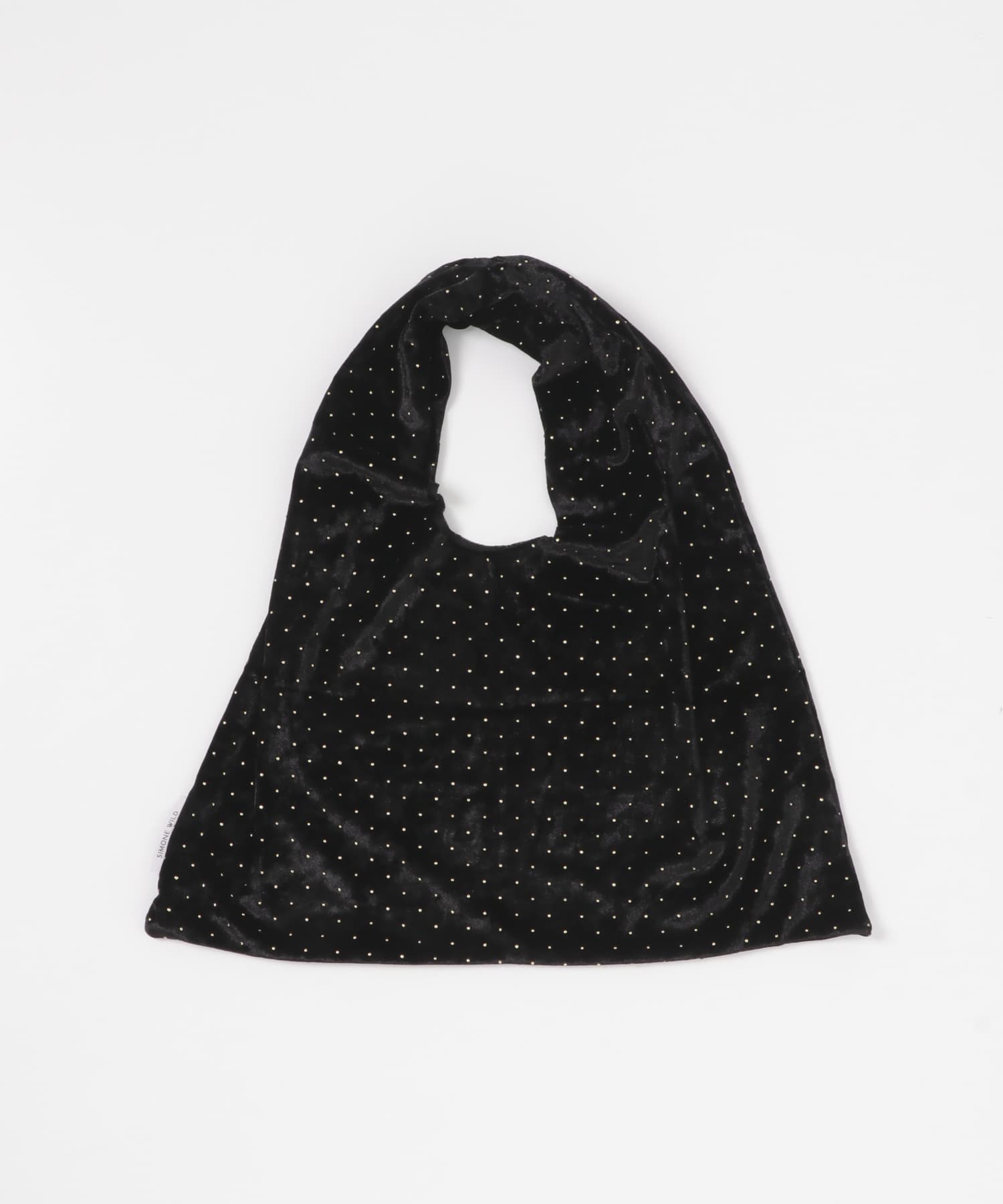 STUD BLACK
