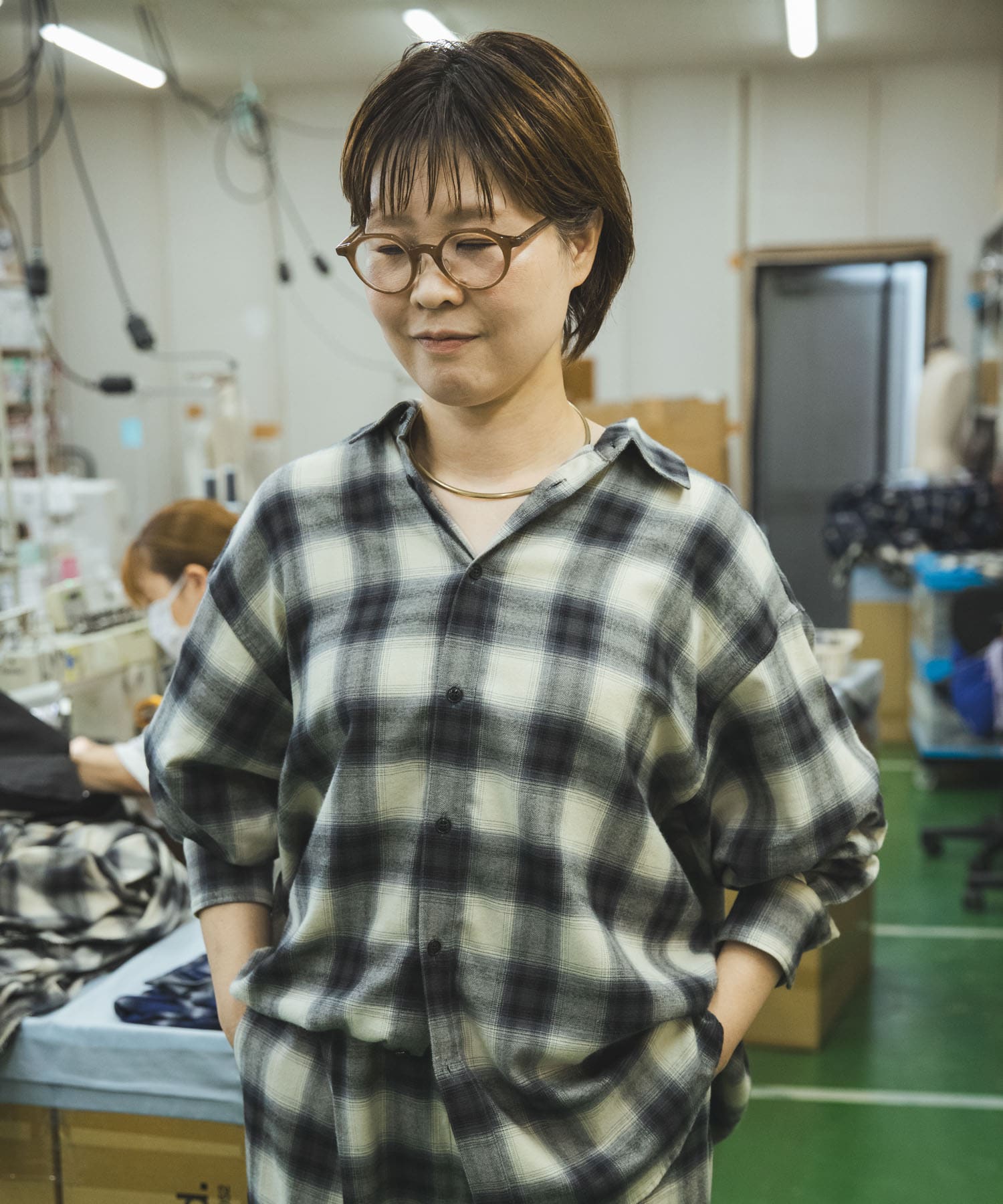 THE INDUSTRY WORKS　綿レーヨンオンブレネルシャツ