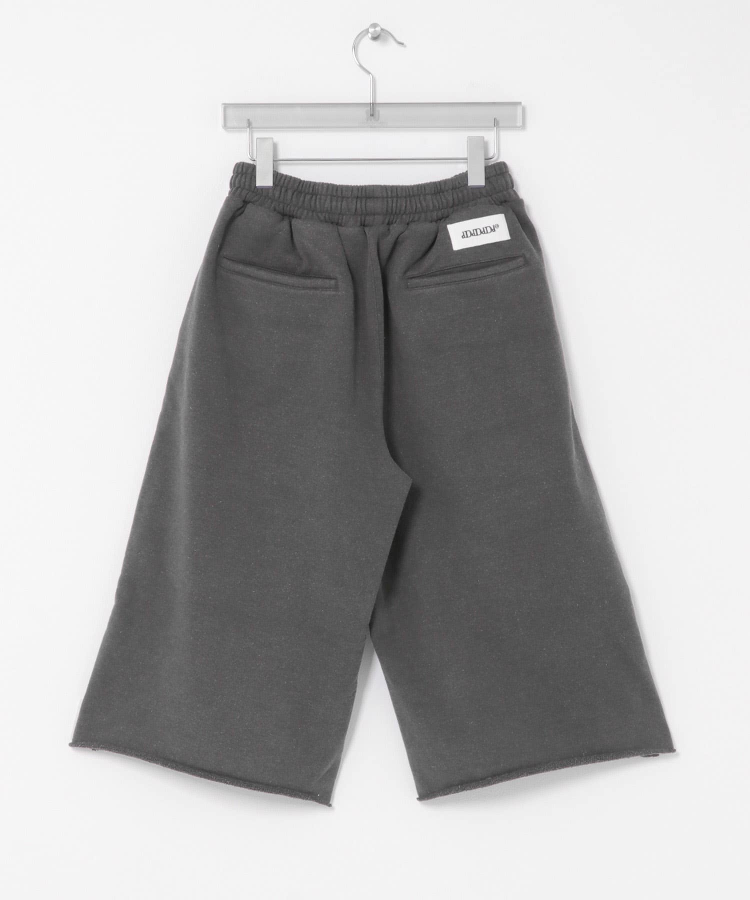 dDdDdDd FADE BUGGY SWEAT SHORTS(S BLACK): ボトム｜URBAN RESEARCH