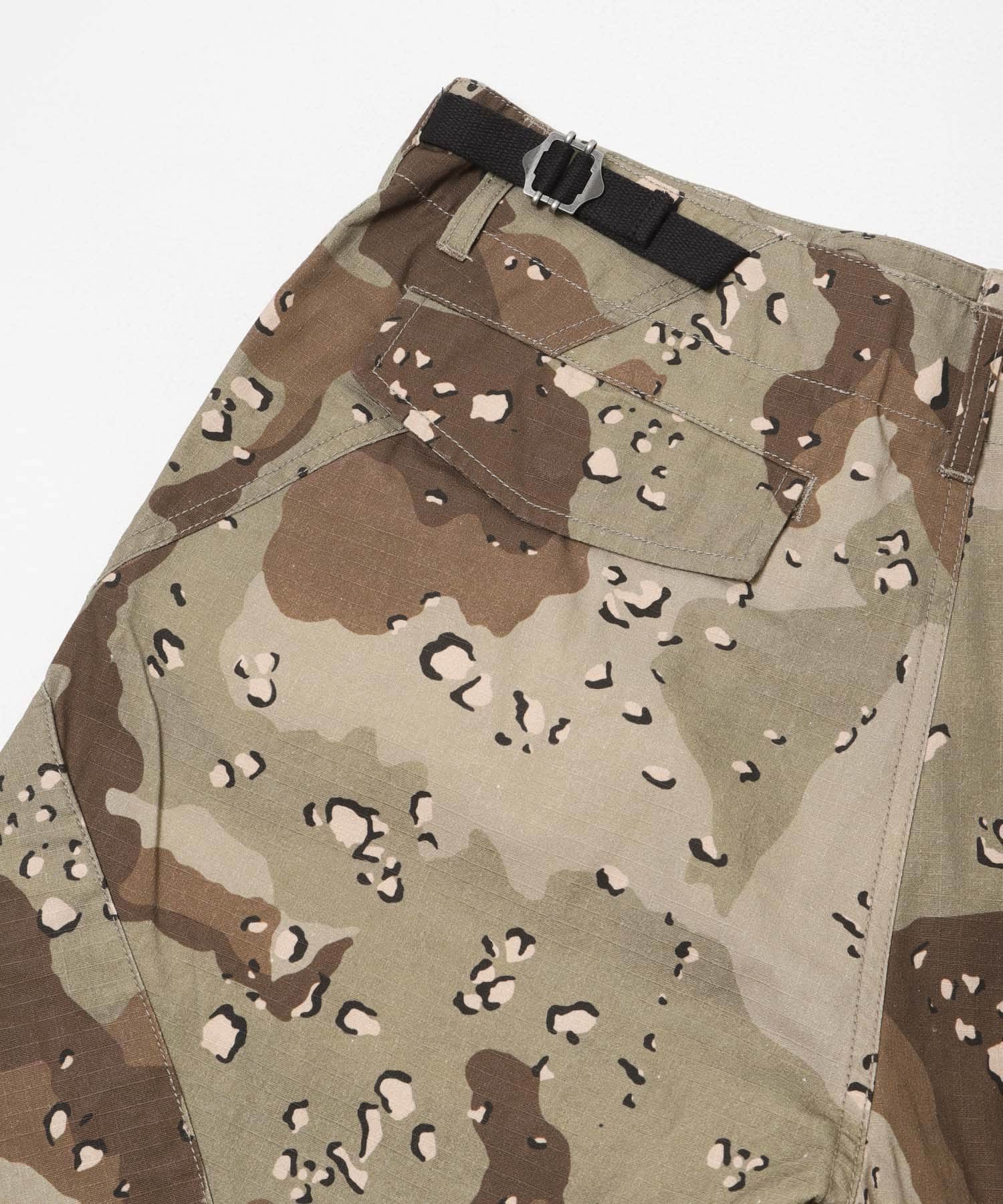 URBAN RESEARCH iD　3-D CUTTING CARGO PANTS DESERT M