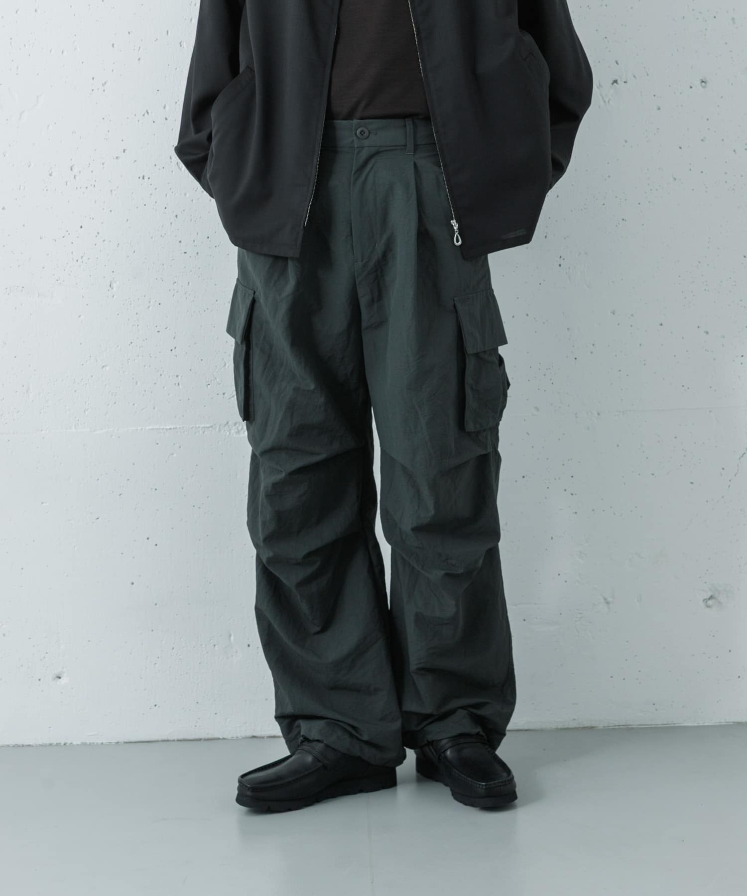 URBAN RESEARCH iD　TASLAN NYLON OVER PANTS