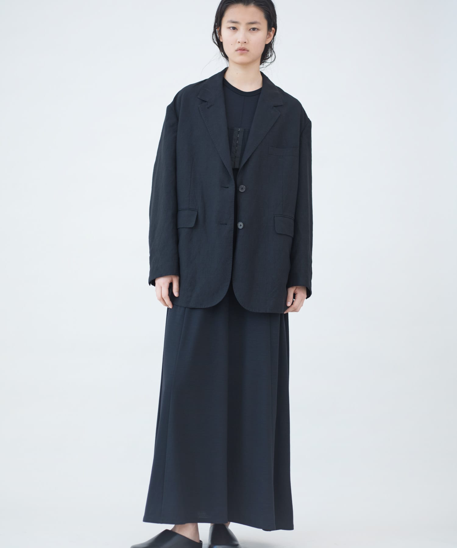 身長：173cm サイズ：38