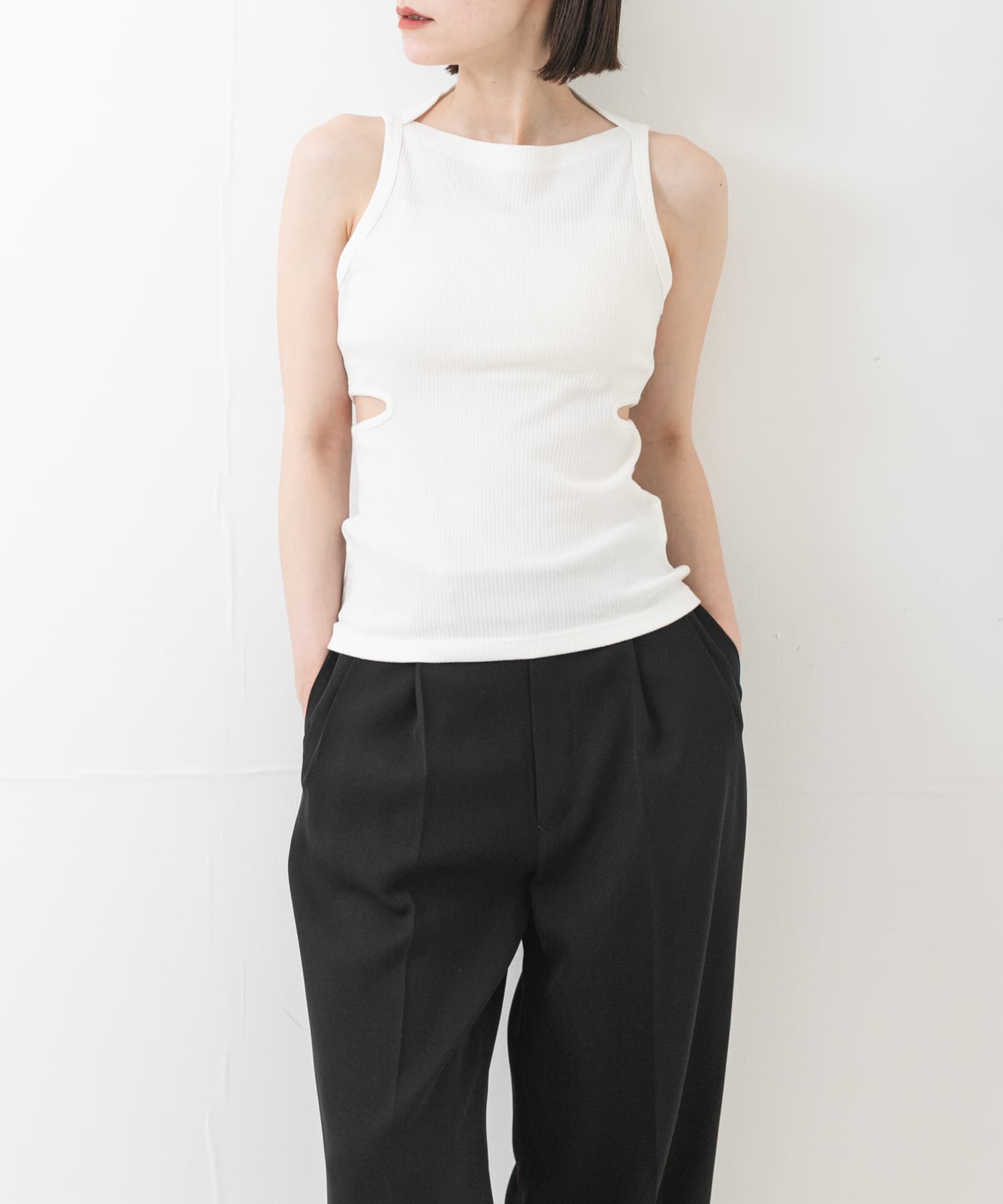 new basic　SIDE SLIT RIB TOPS