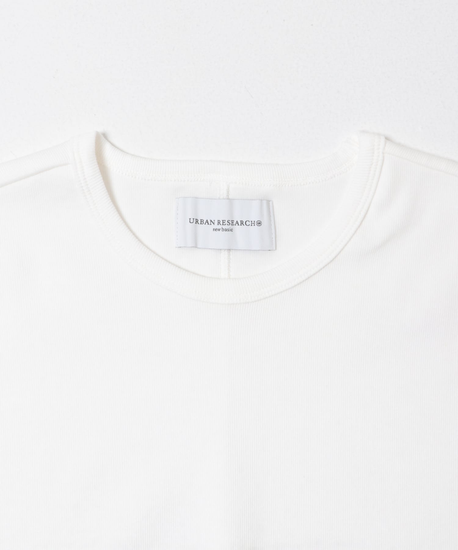 OFF WHITE