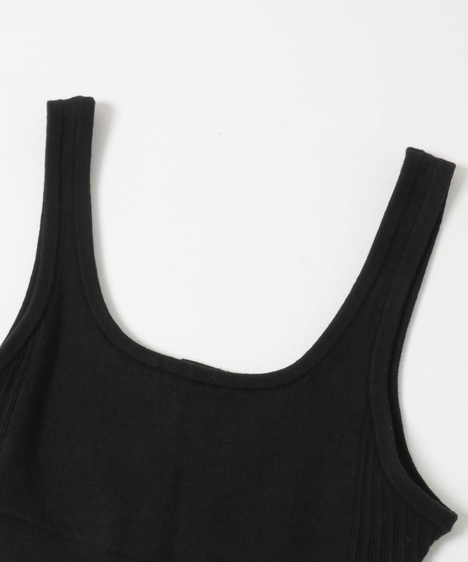 new basic　FLUID KNIT BUISTIER BLACK Free