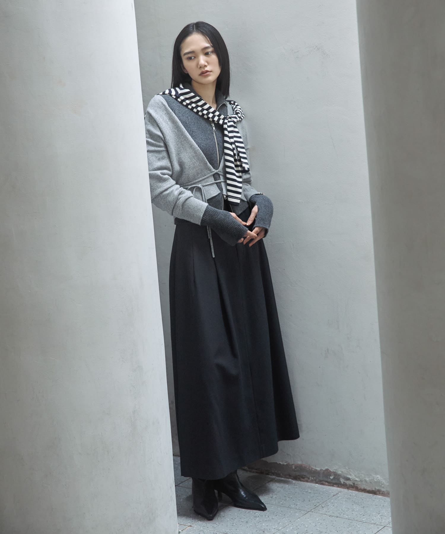 new basic　CLEAN VOLUME SKIRT BLACK 36