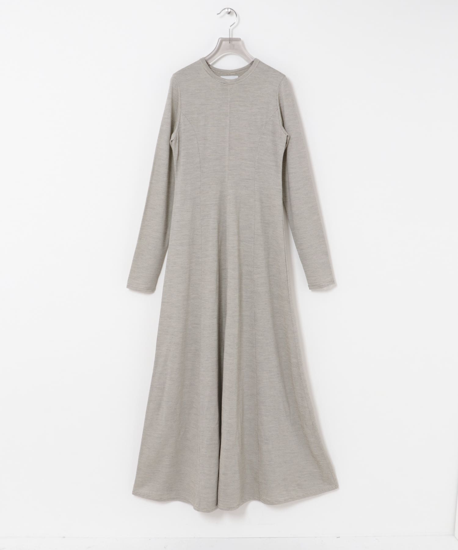 new basic　WASHABLE WOOL LONG-SLEEVE ONE-PIECE