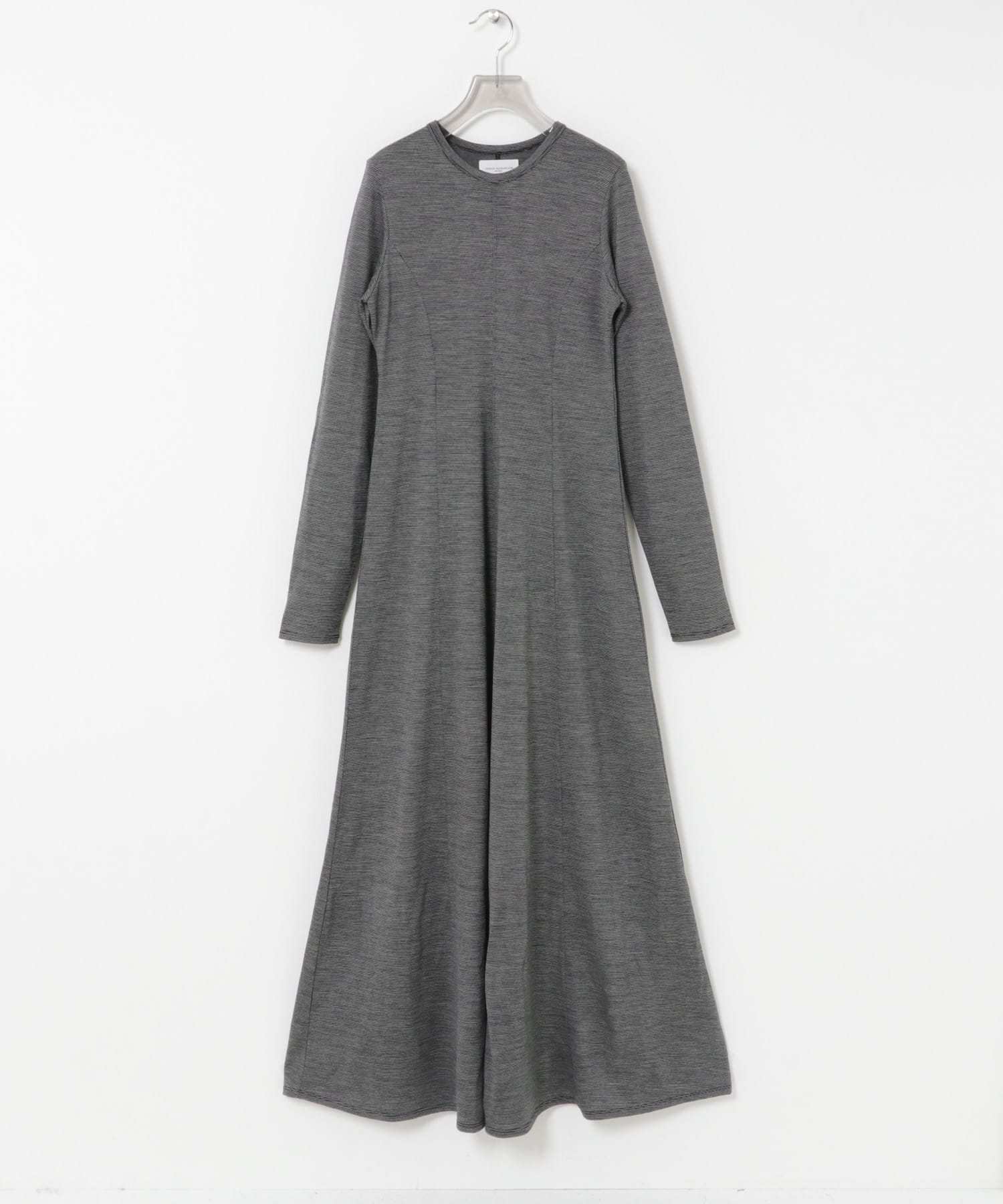 new basic　WASHABLE WOOL LONG-SLEEVE ONE-PIECE BLK BORDER 36