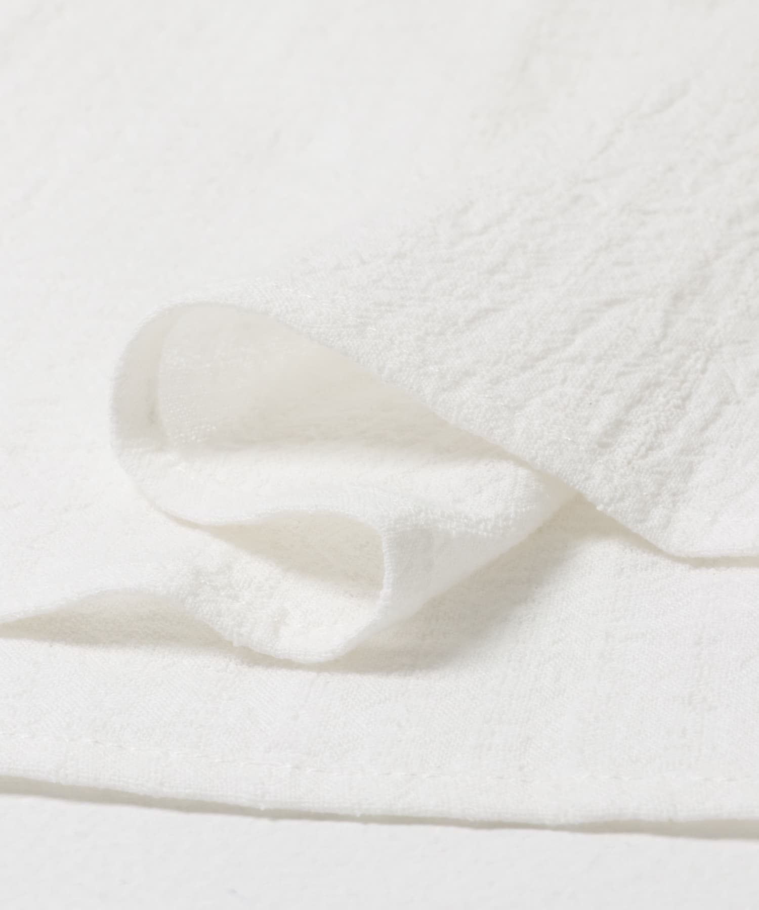 Picchi nia　WARM CHALK WHITE Free