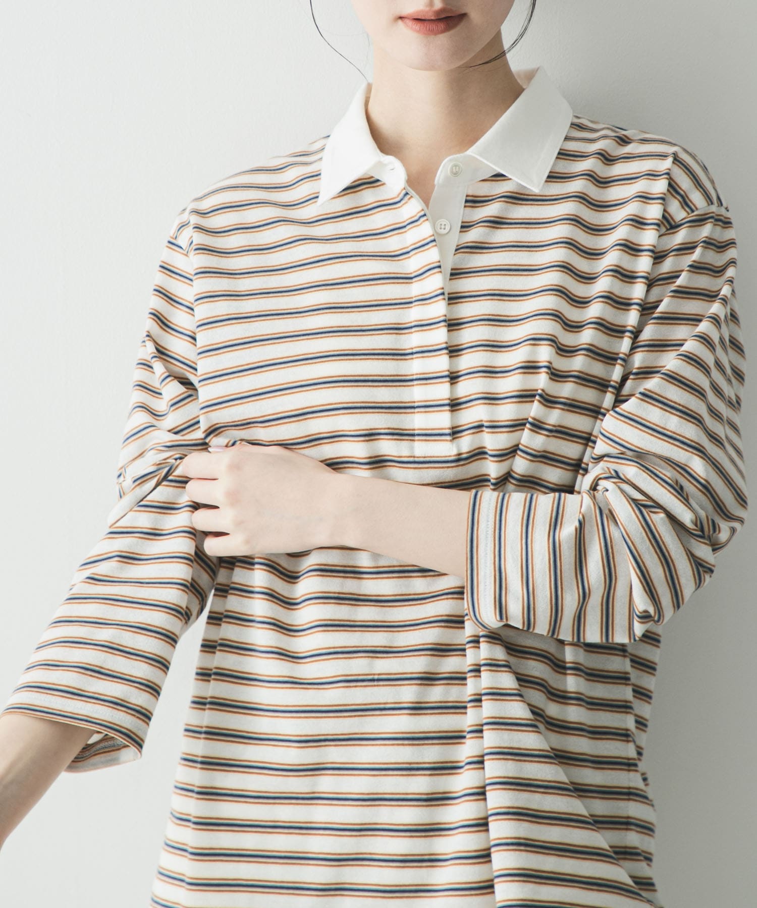 OFF WHITE