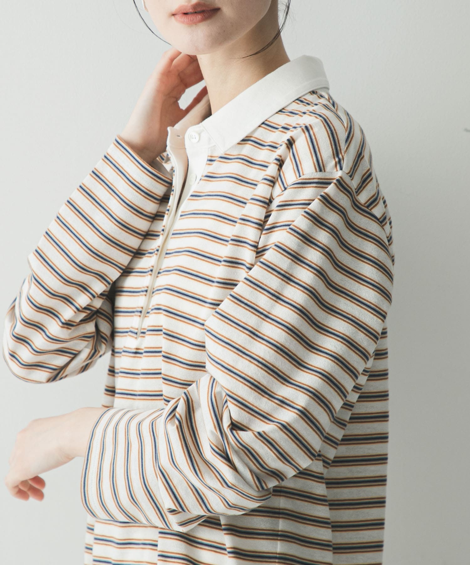 OFF WHITE