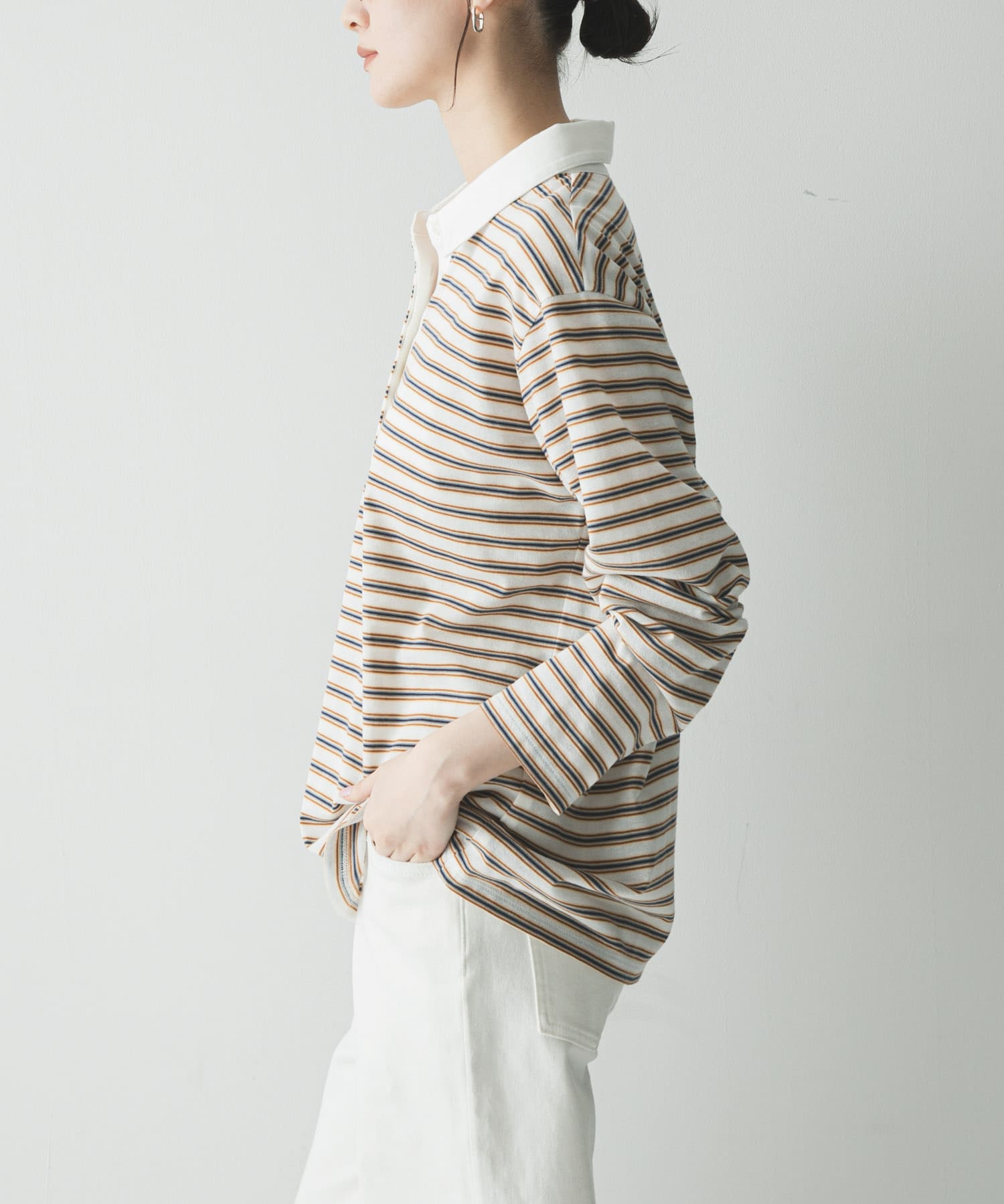 OFF WHITE