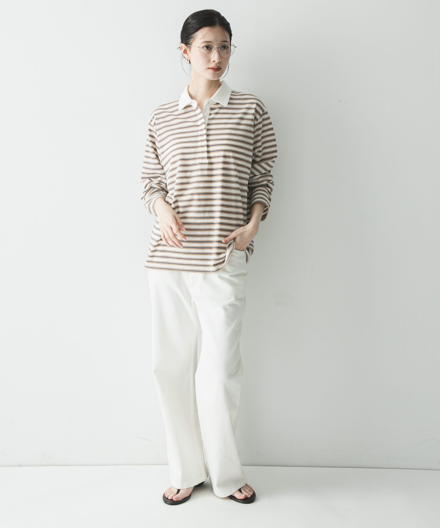 OFF WHITE