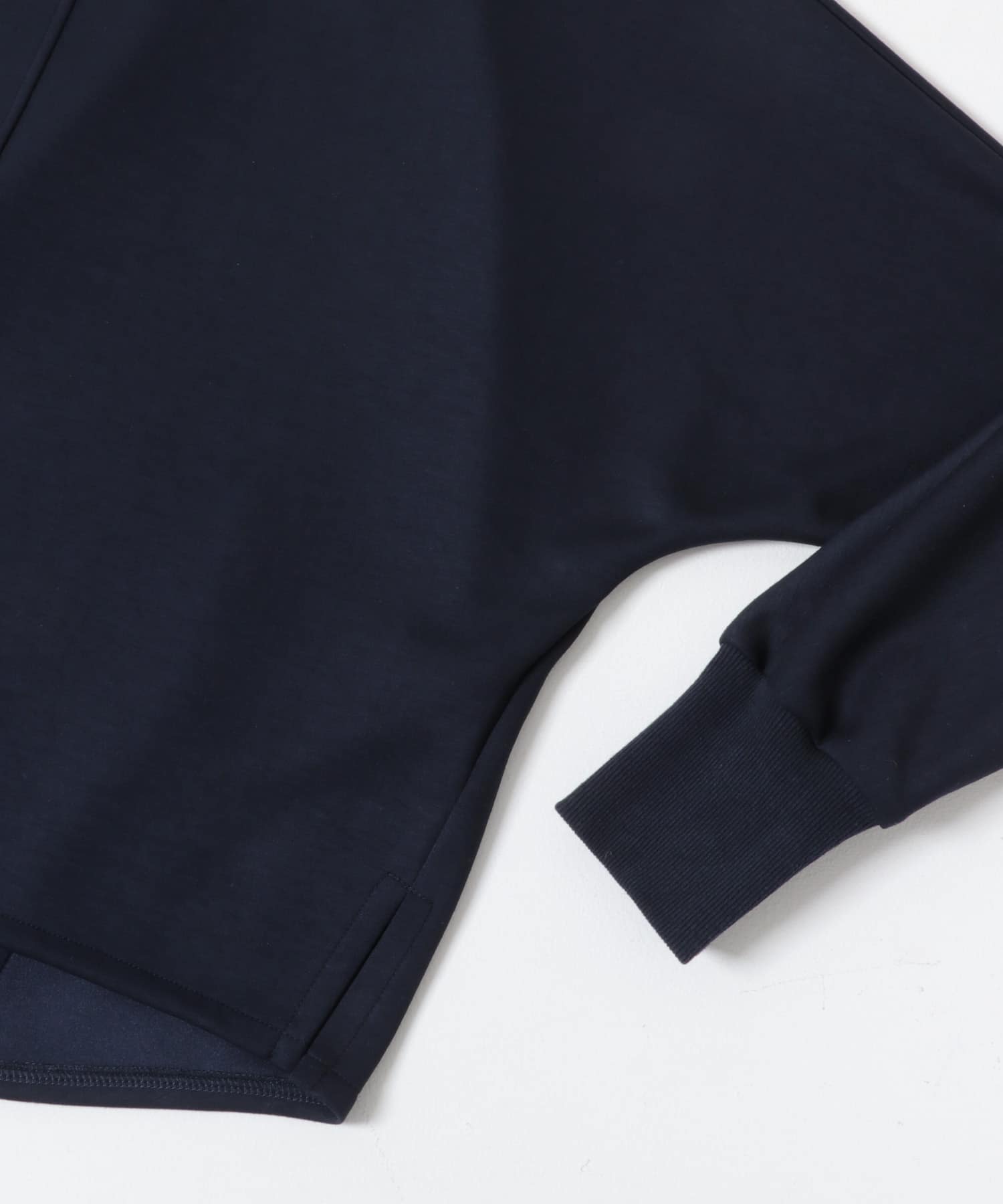 ダンボールドルマントップス NAVY Free
