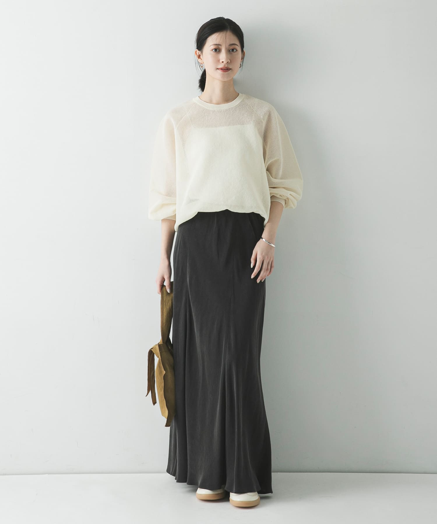 IVORY