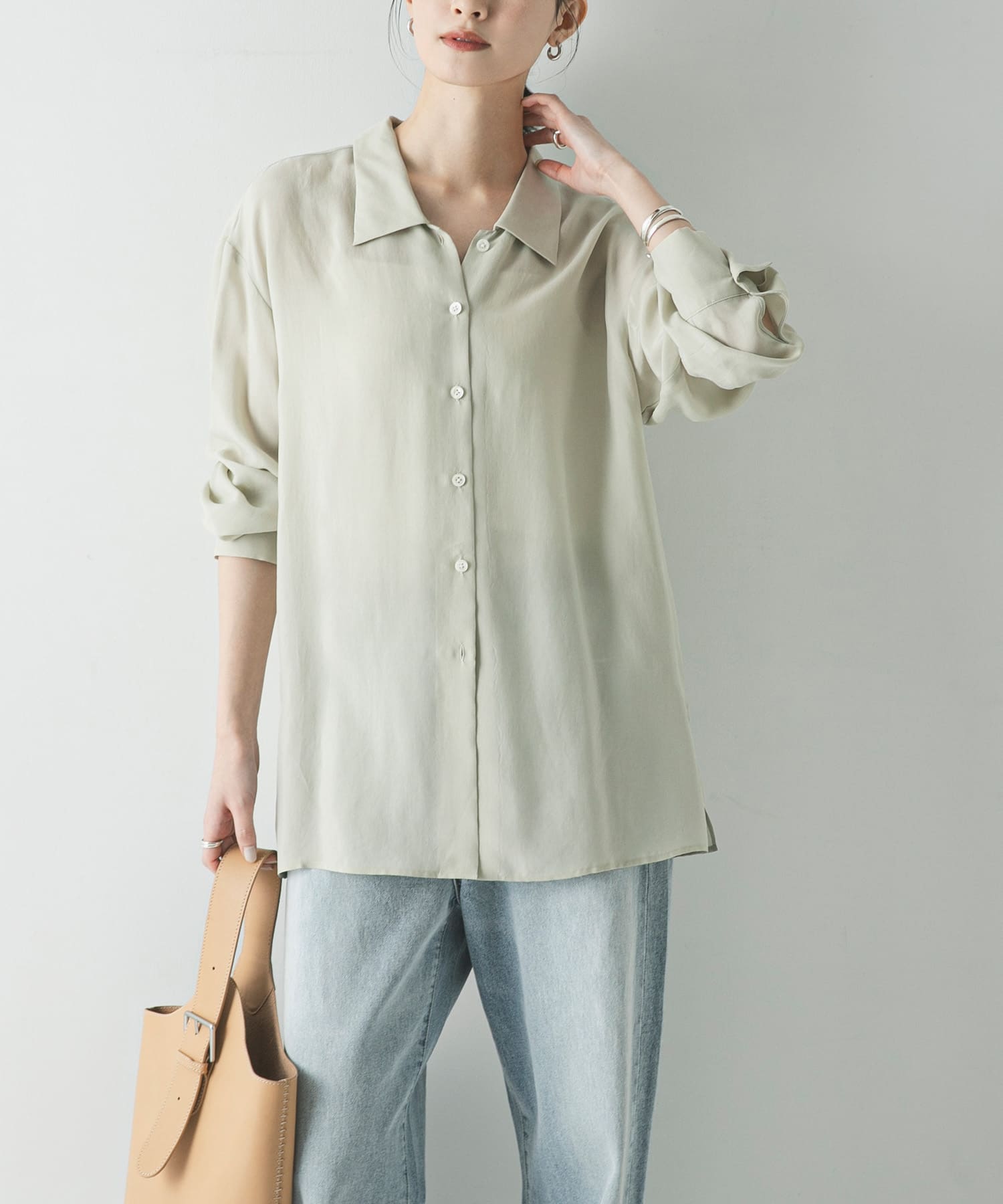 L.BEIGE